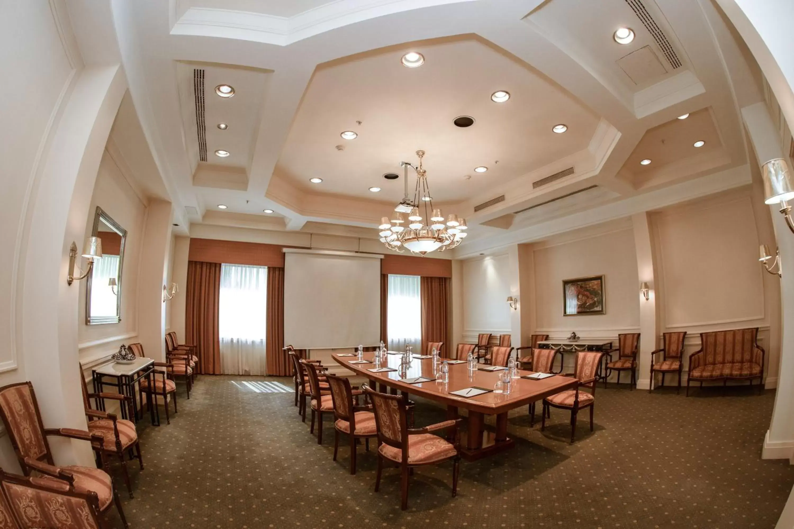 Business facilities, Restaurant/Places to Eat in International Hotel Tashkent