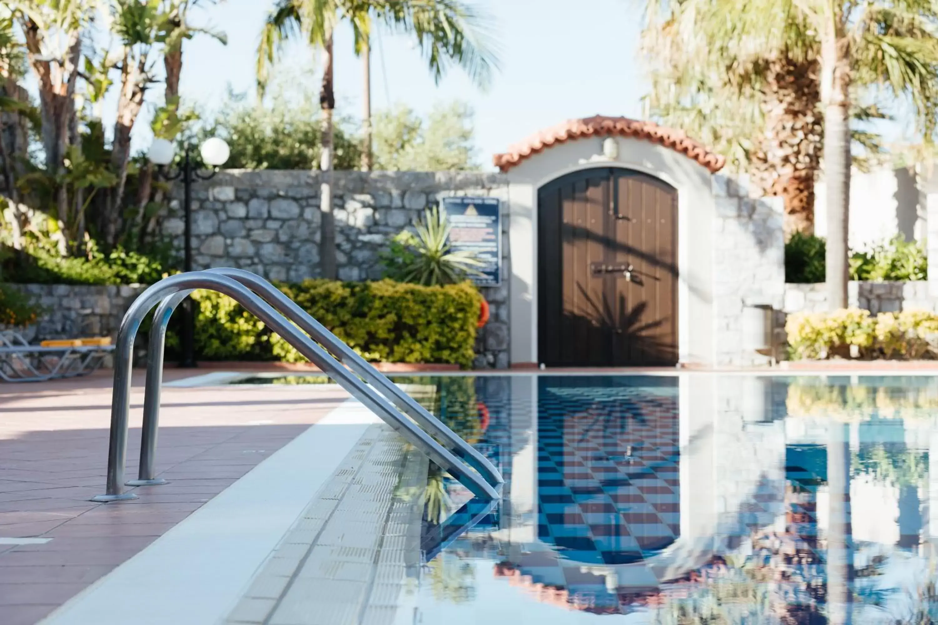 Swimming pool in Akti Taygetos - Conference Resort Swimming pool in Akti Taygetos - Conference Resort