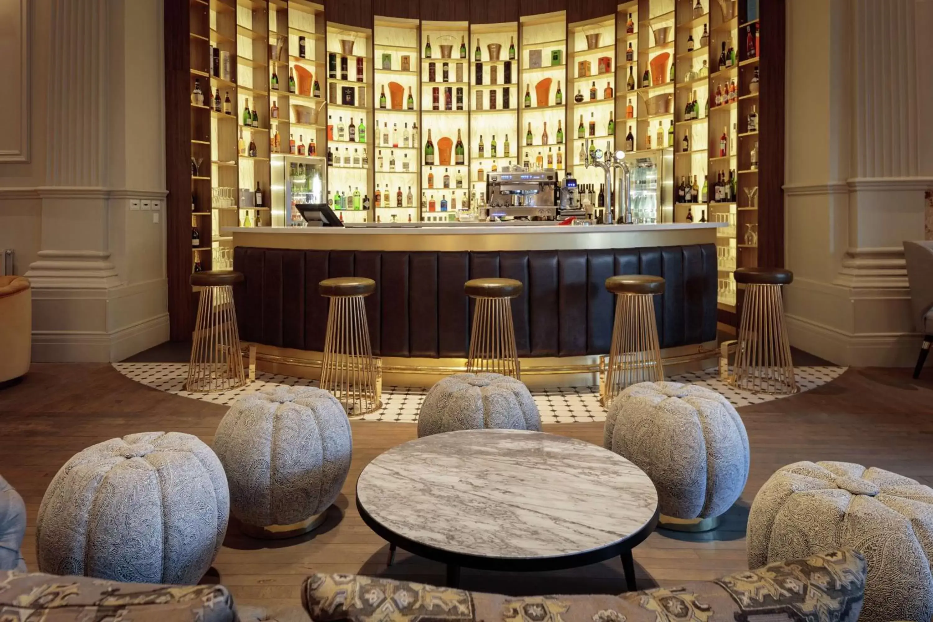Lounge or bar in DoubleTree by Hilton Harrogate Majestic Hotel & Spa