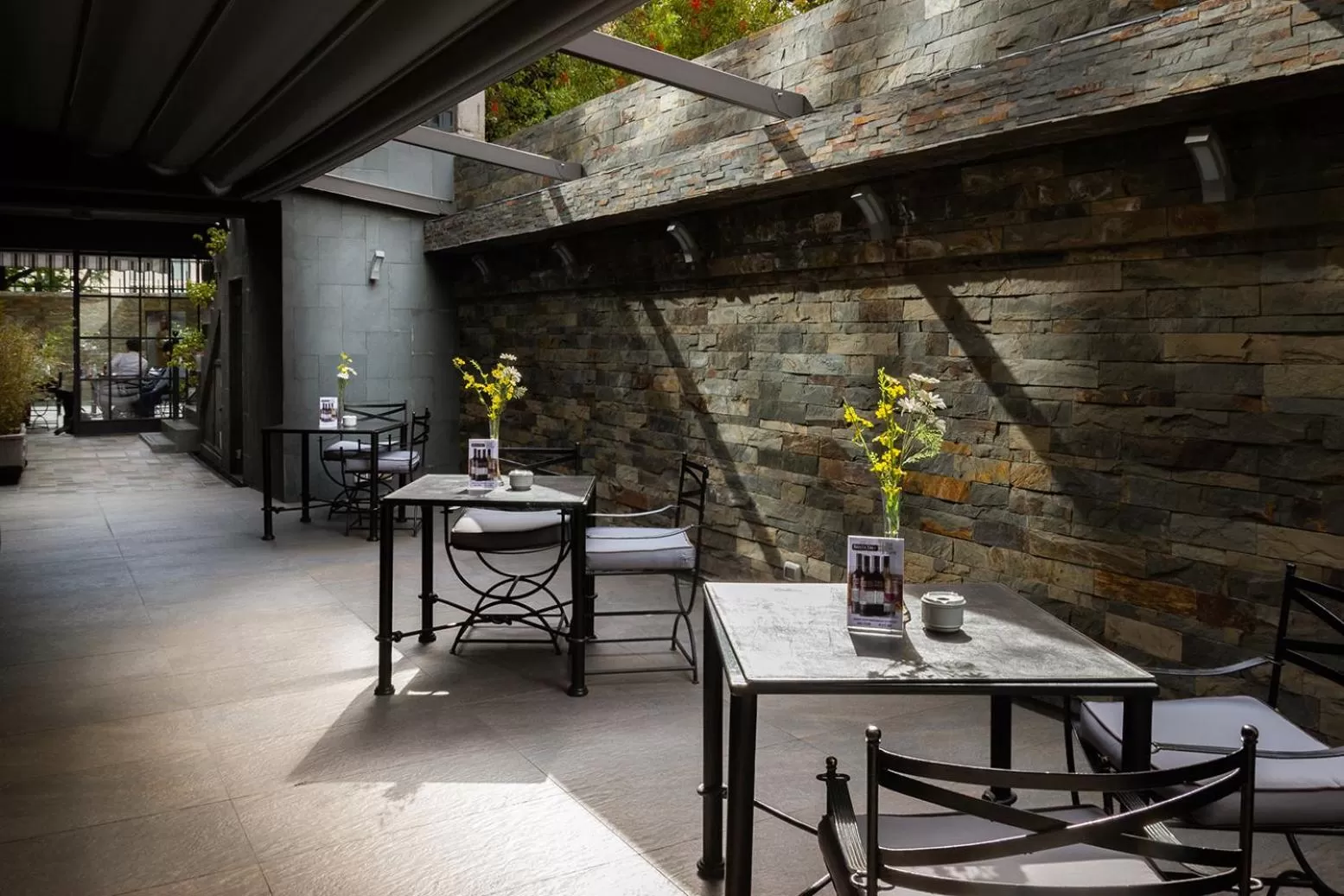 Patio in Wyndham Garden Santiago Kennedy