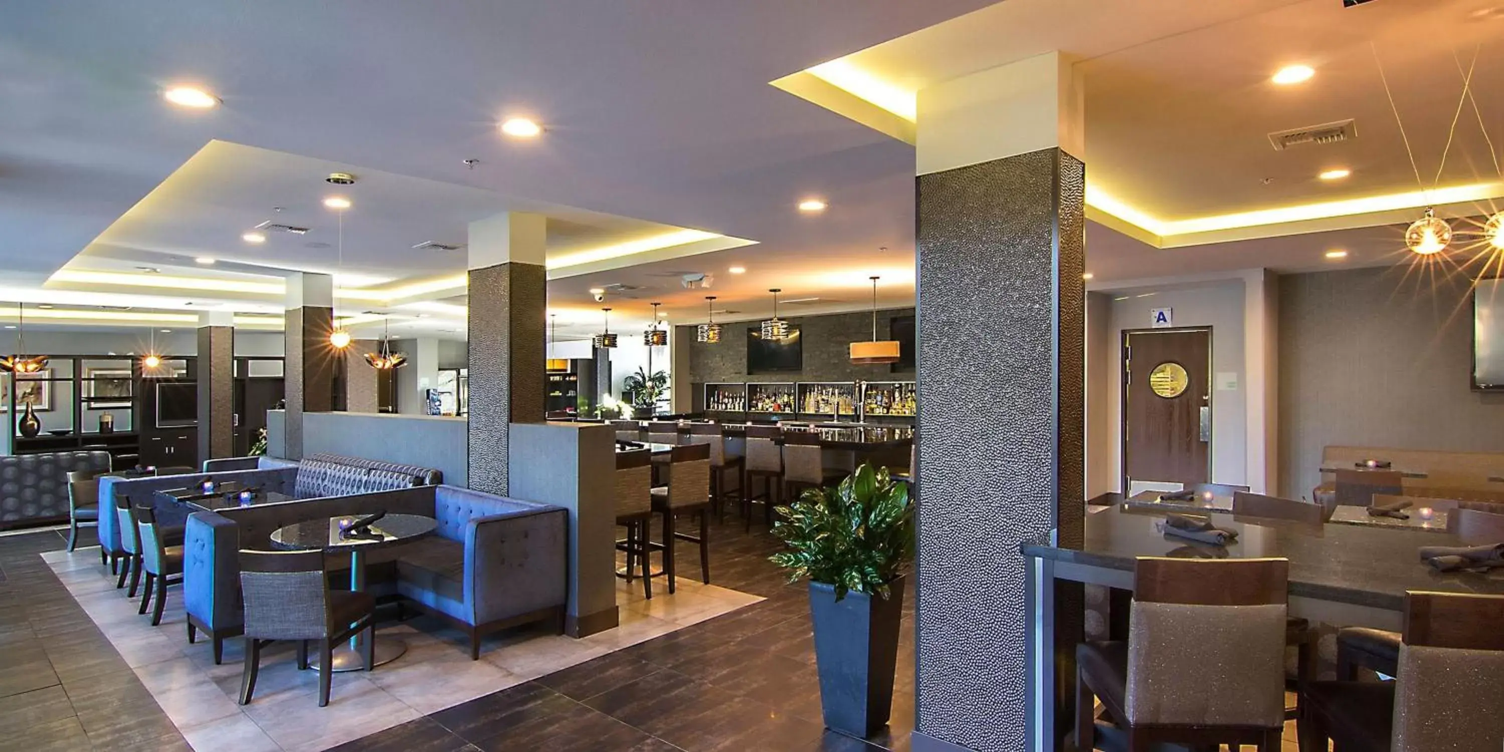 Restaurant/Places to Eat in Staybridge Suites Carlsbad/San Diego, an IHG Hotel