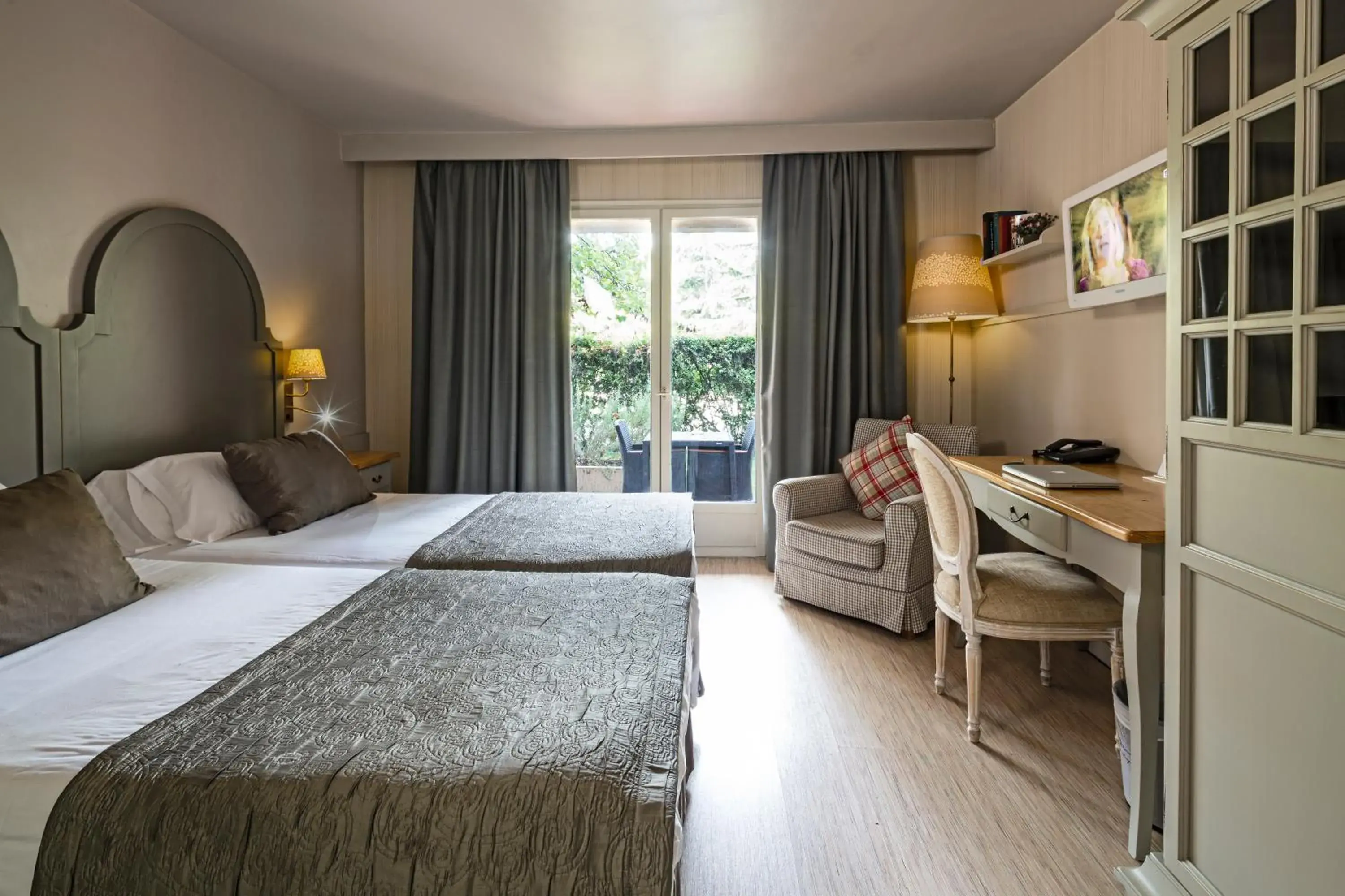 Bedroom in La Lune De Mougins - Hotel & Spa