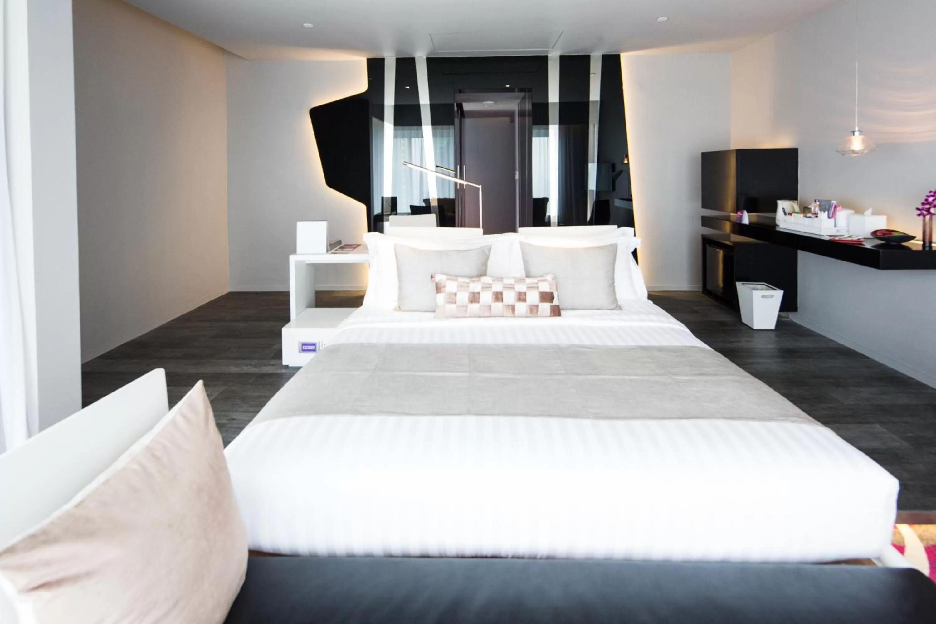 Photo of the whole room, Bed in Mode Sathorn Hotel - SHA Extra Plus