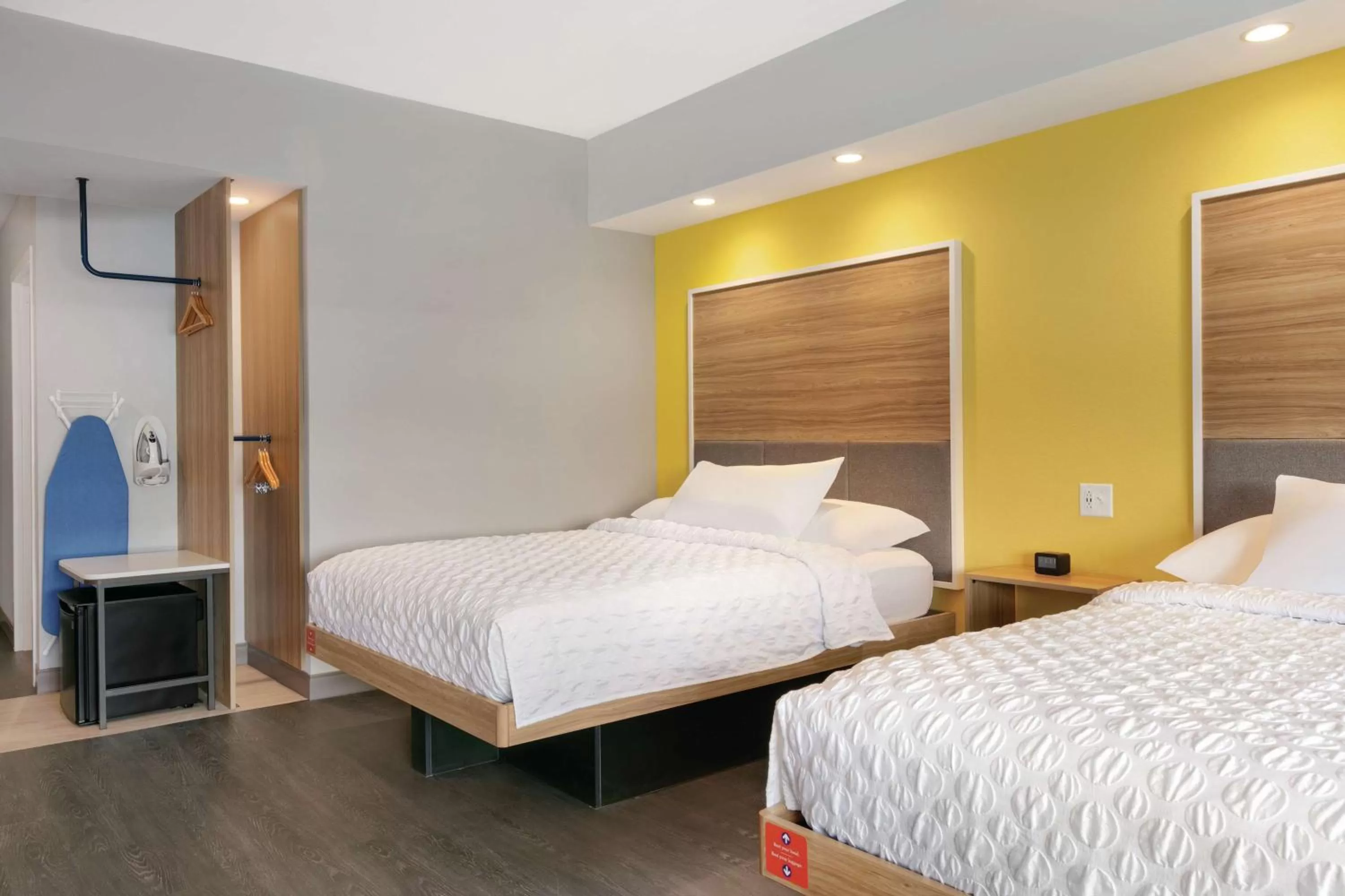 Photo of the whole room, Bed in Tru By Hilton Williamsville Buffalo Airport