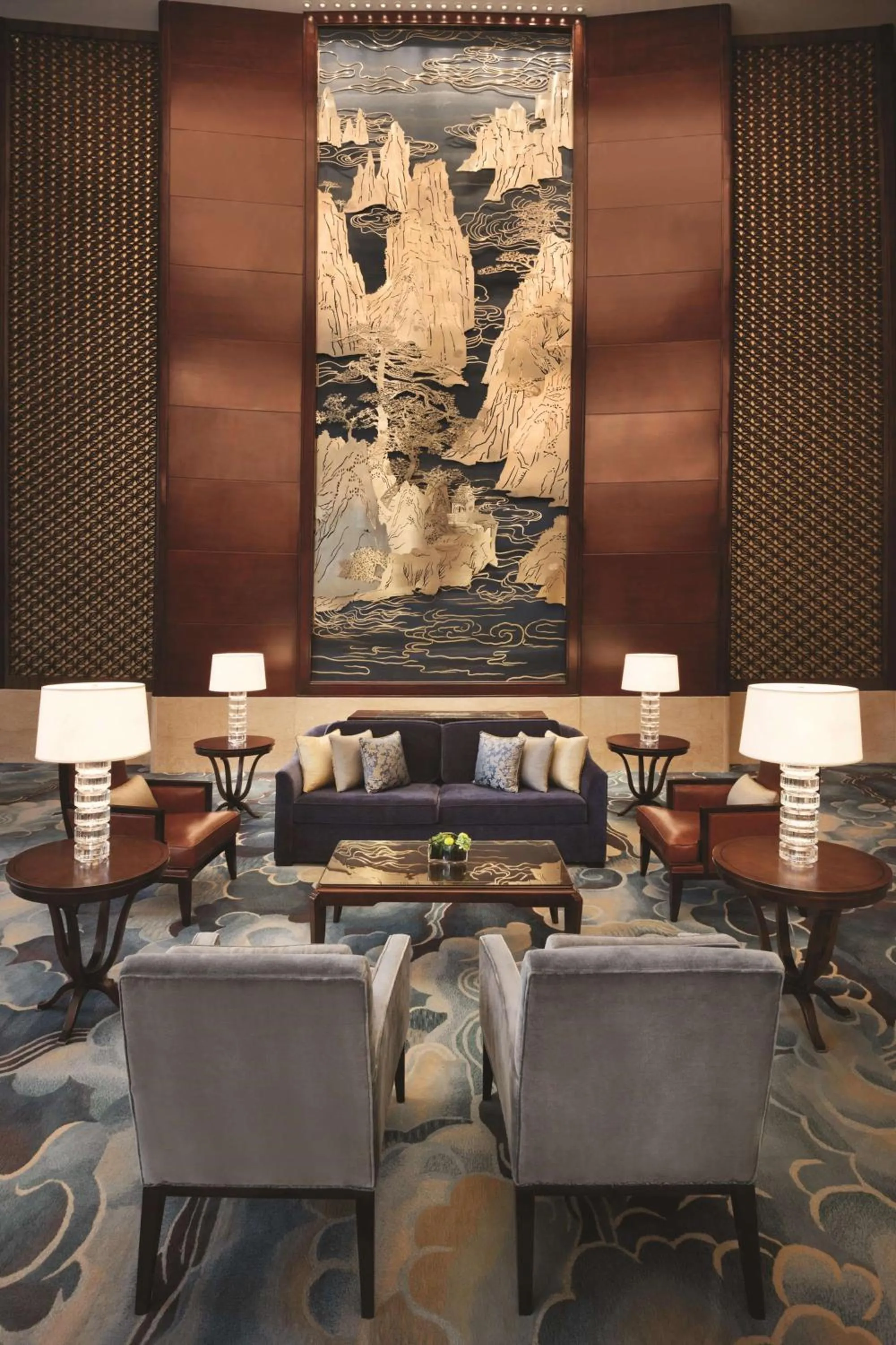 Lounge or bar in Shangri-La Hefei
