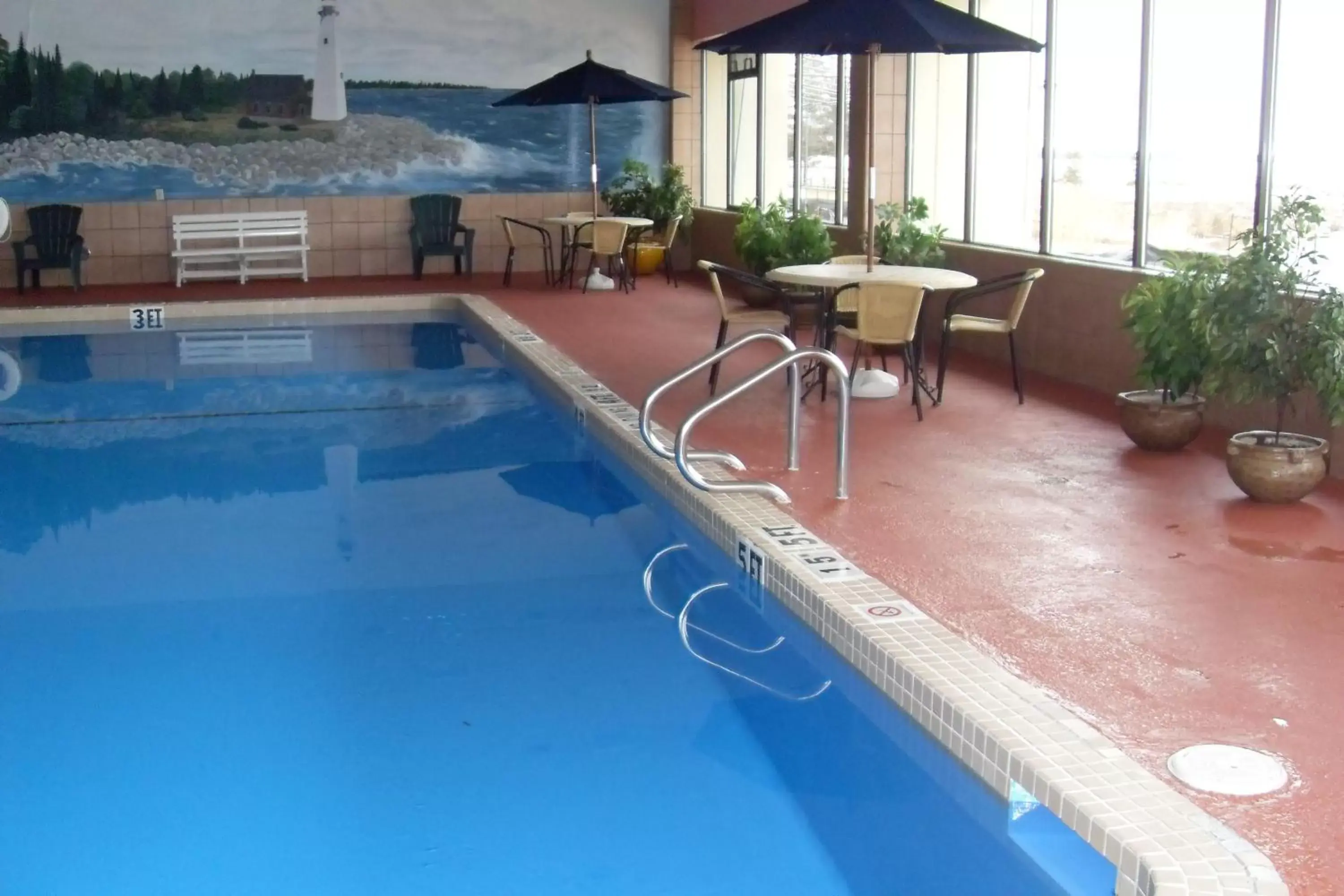 Swimming Pool in Tawas Bay Beach Resort & Conference Center