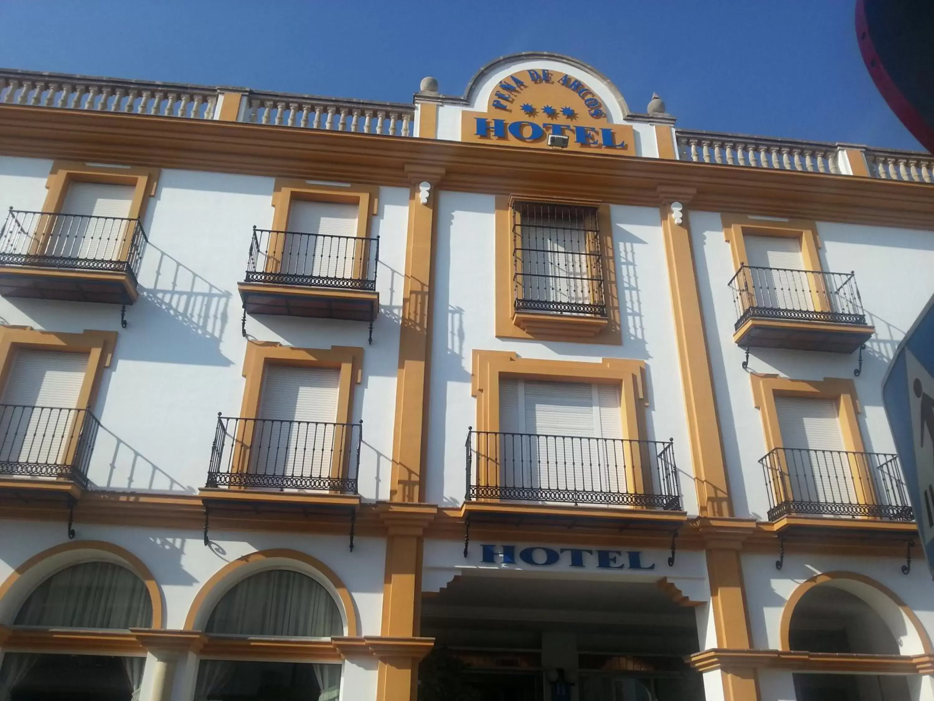 Property Building in Hotel Peña de Arcos