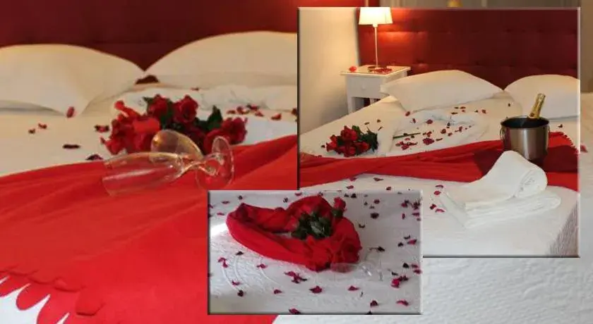 Bed in Hotel Porto Nobre