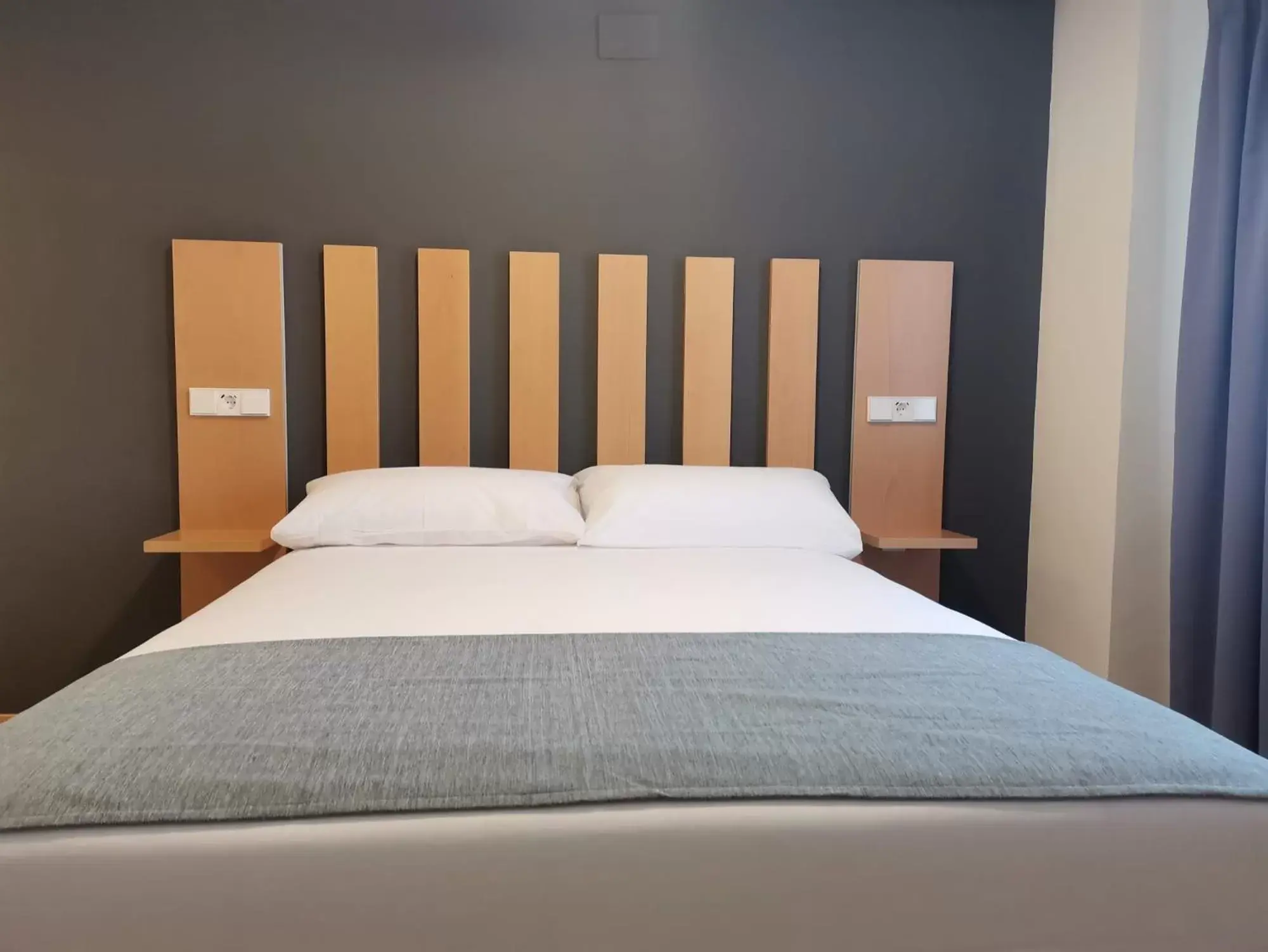 Bed in Smart Hotel La Sagra