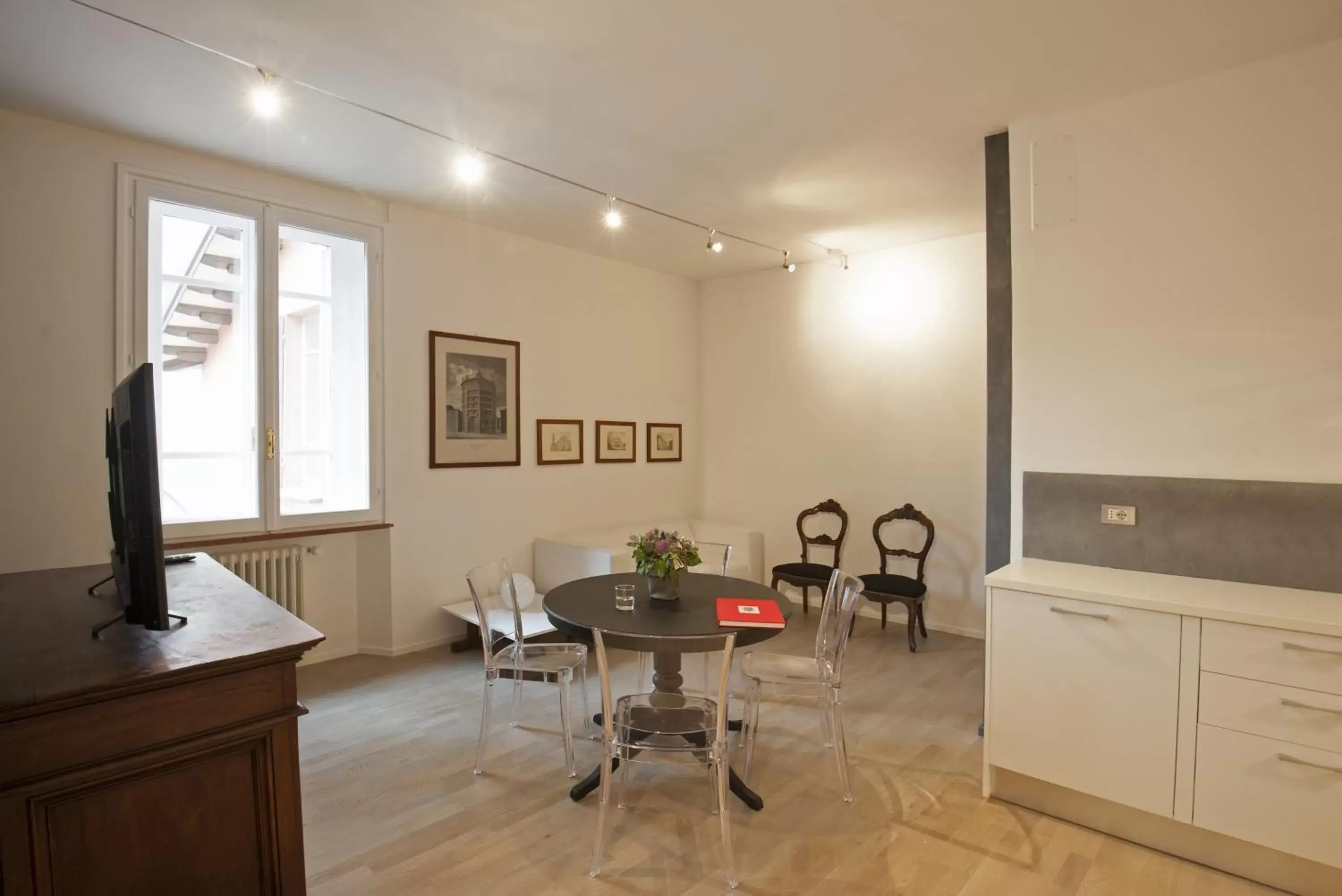 Living room, Dining Area in Palazzo Dalla Rosa Prati