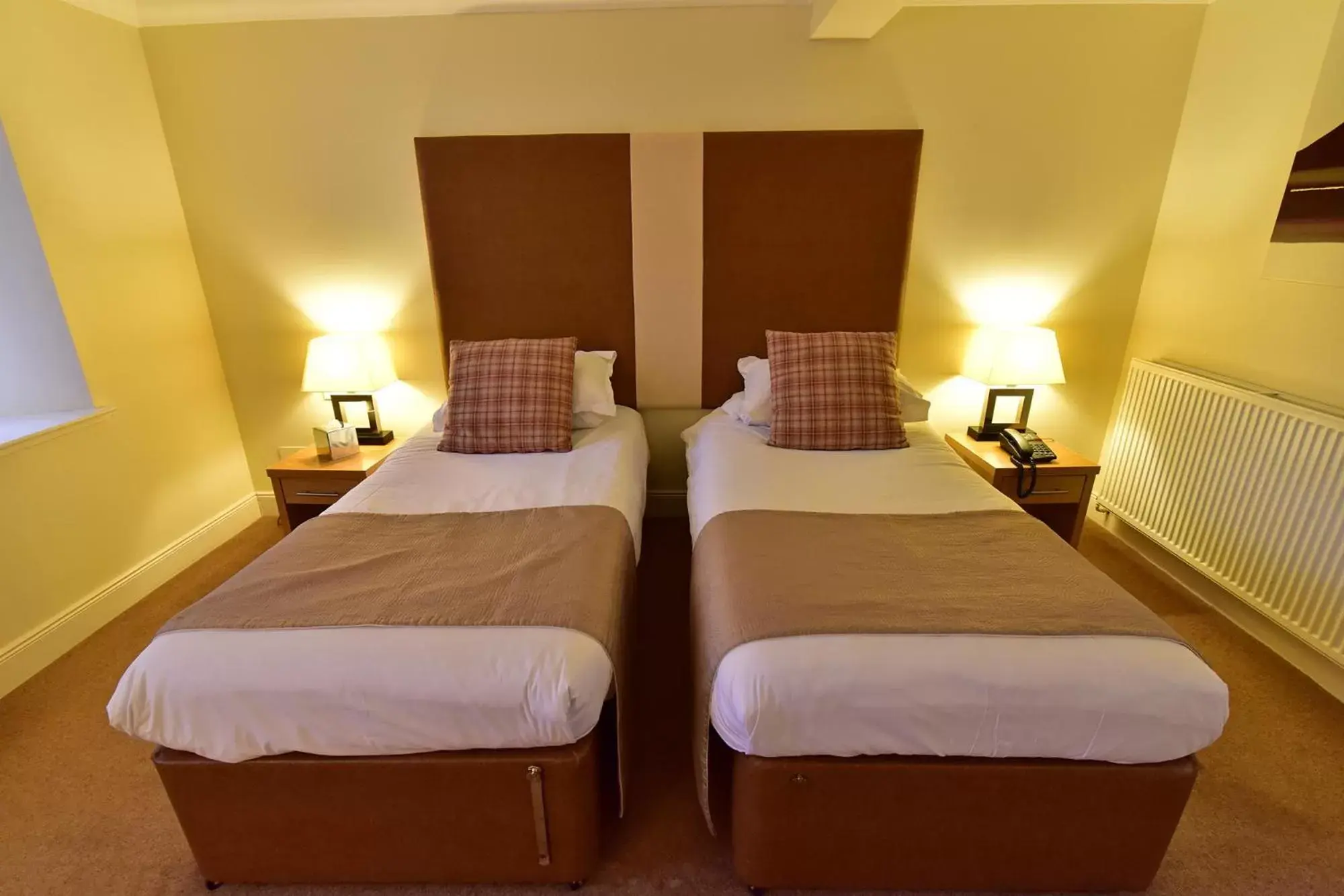 Bed in Moness Resort