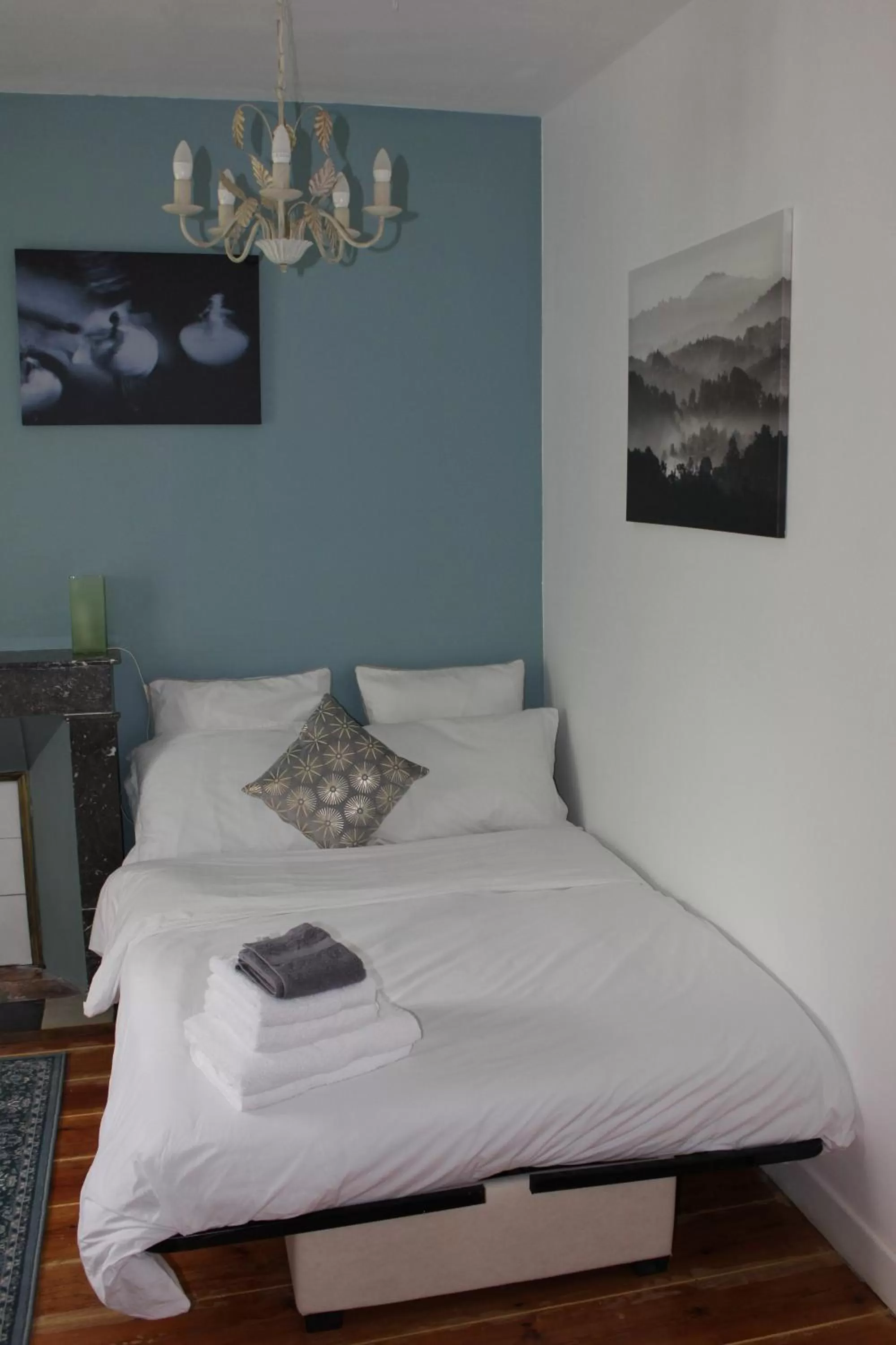 Bed in La Charentaise des Lilas