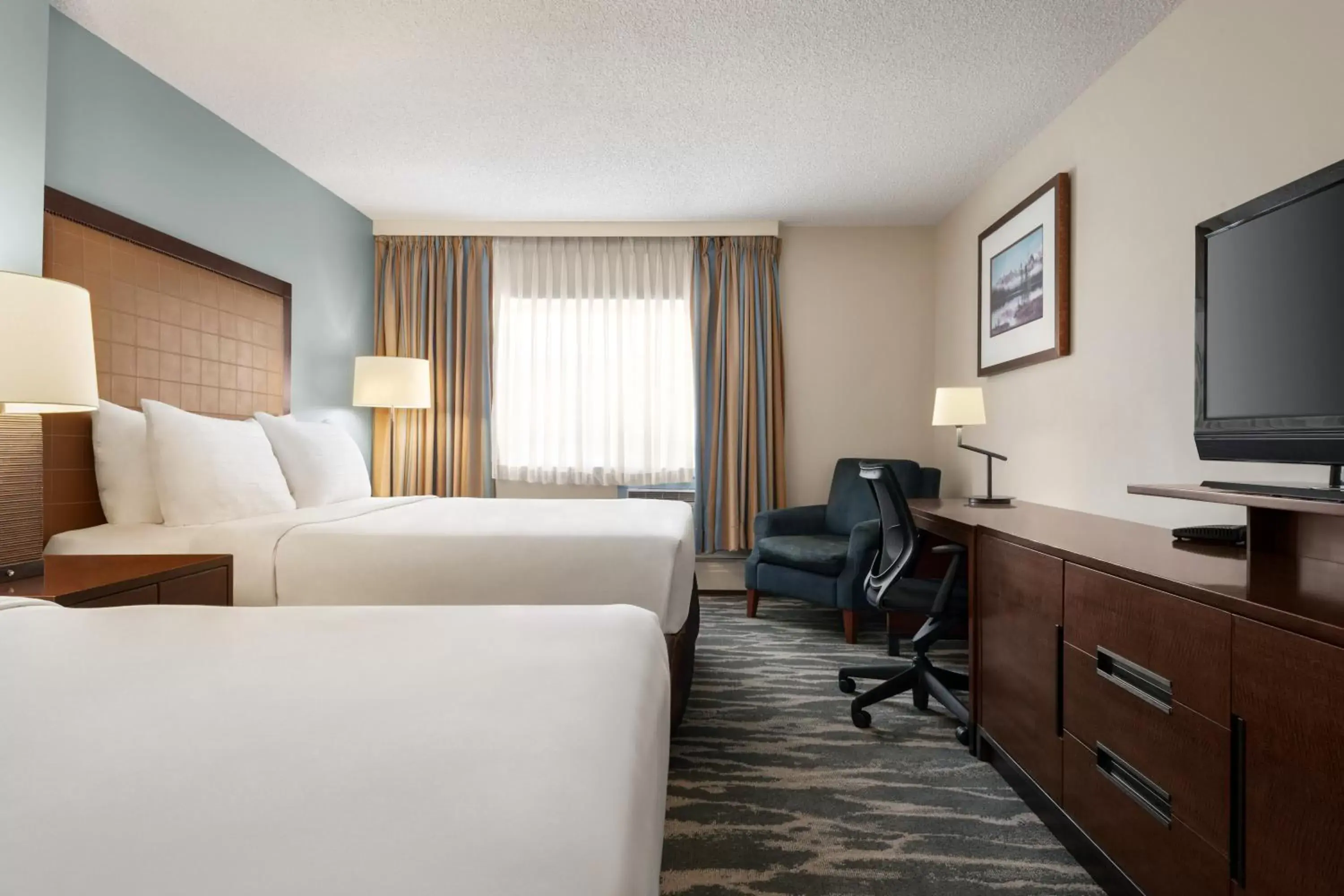 TV/Entertainment Center in Travelodge by Wyndham Calgary South