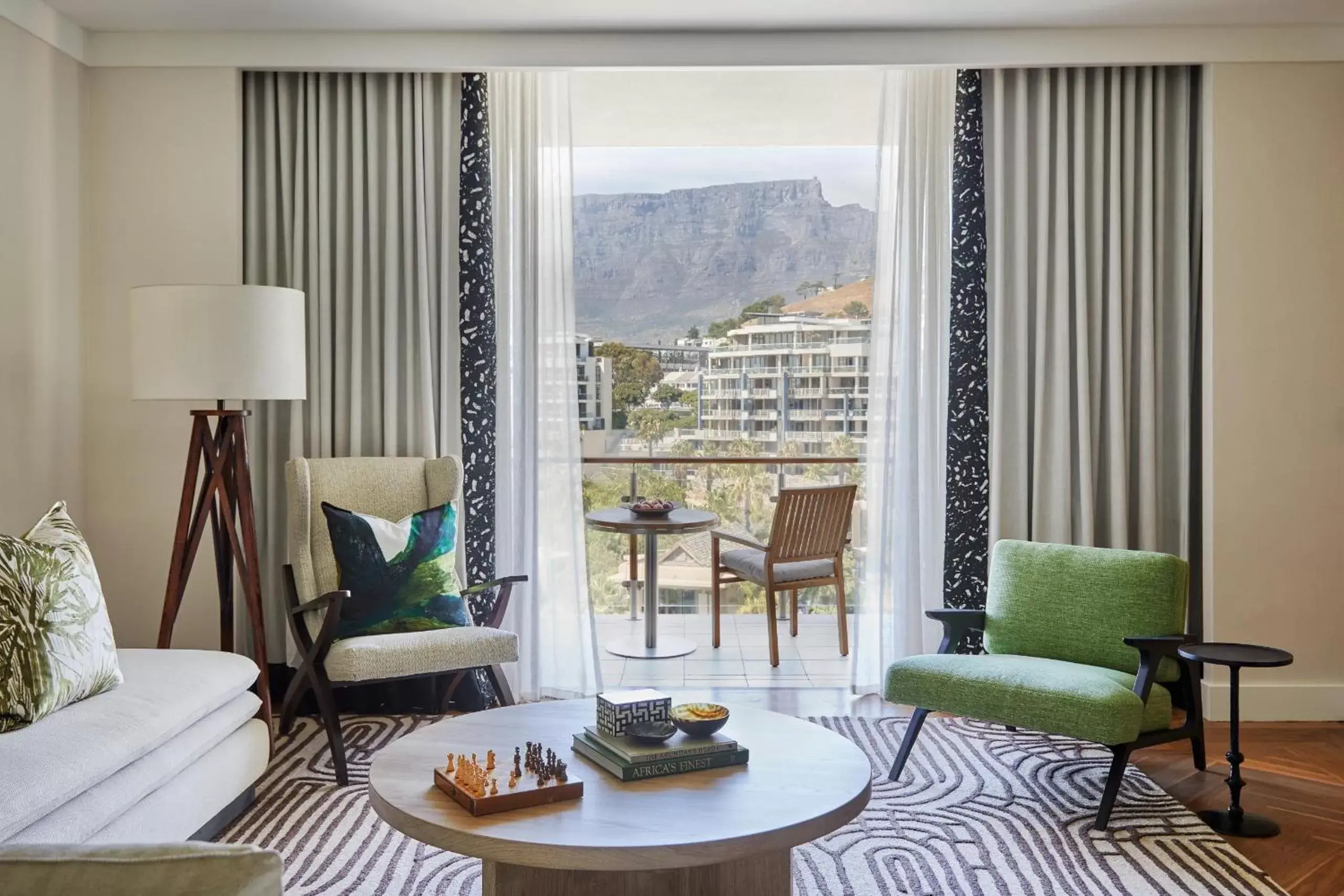Photo of the whole room in One&Only Cape Town
