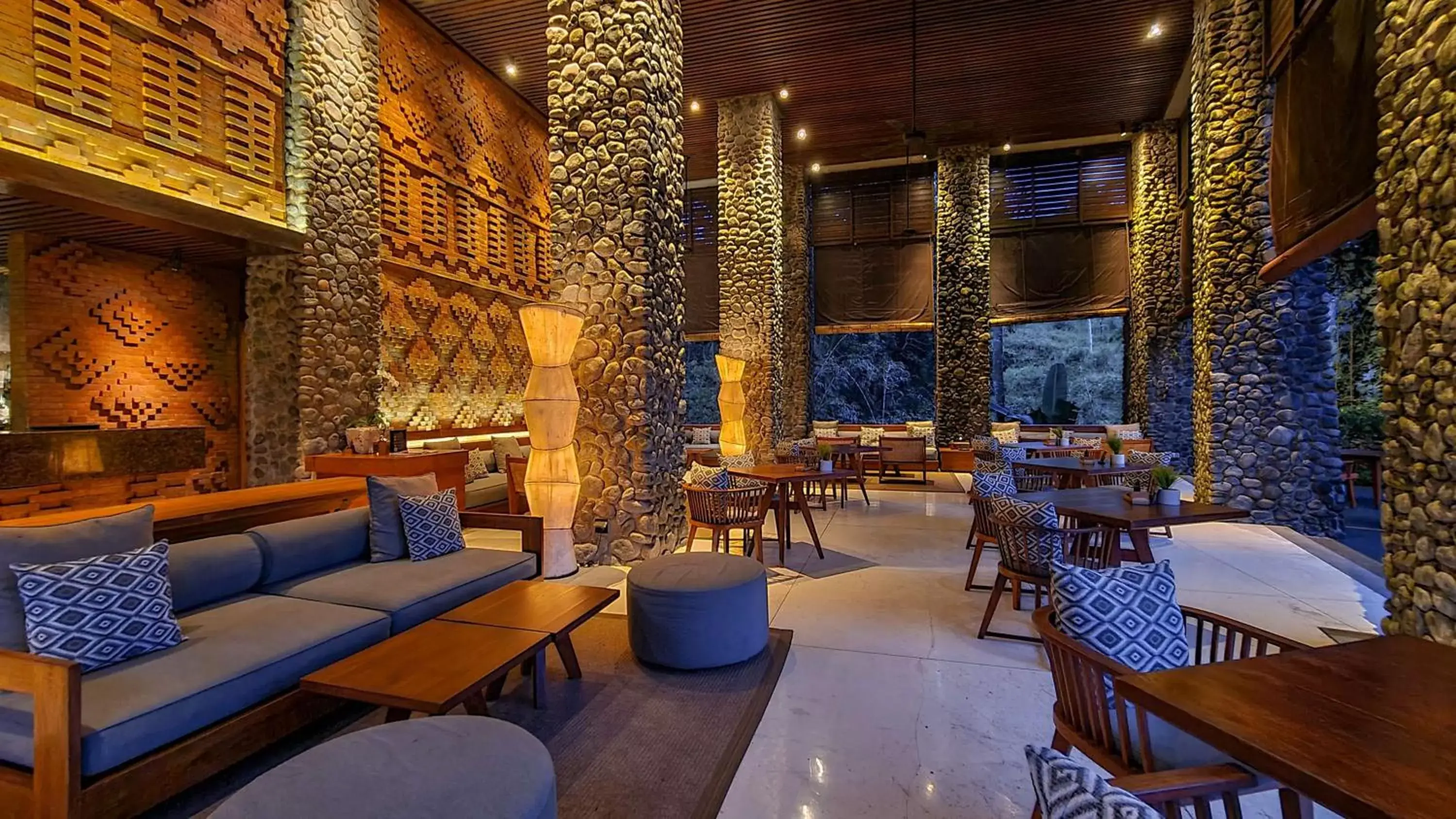 Restaurant/Places to Eat in Alila Ubud