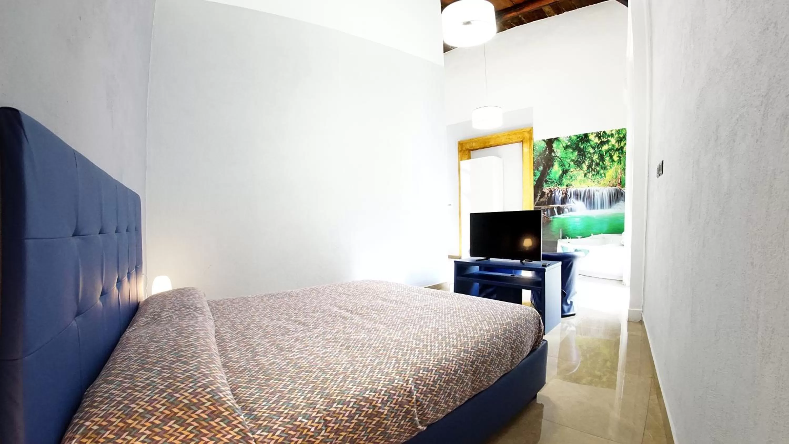 Bed in Beverello Suite