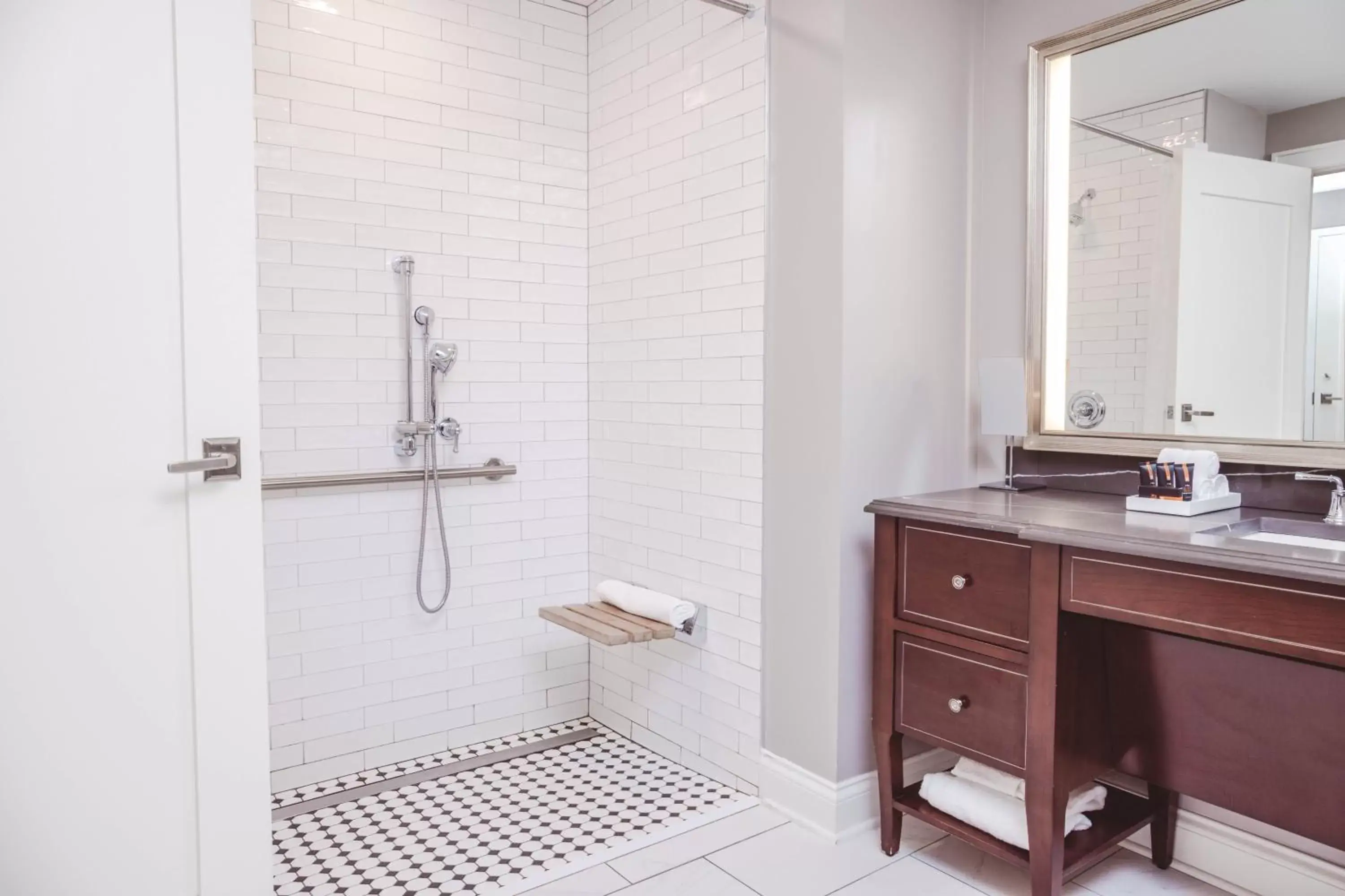 Shower, Bathroom in The Hancock Hotel