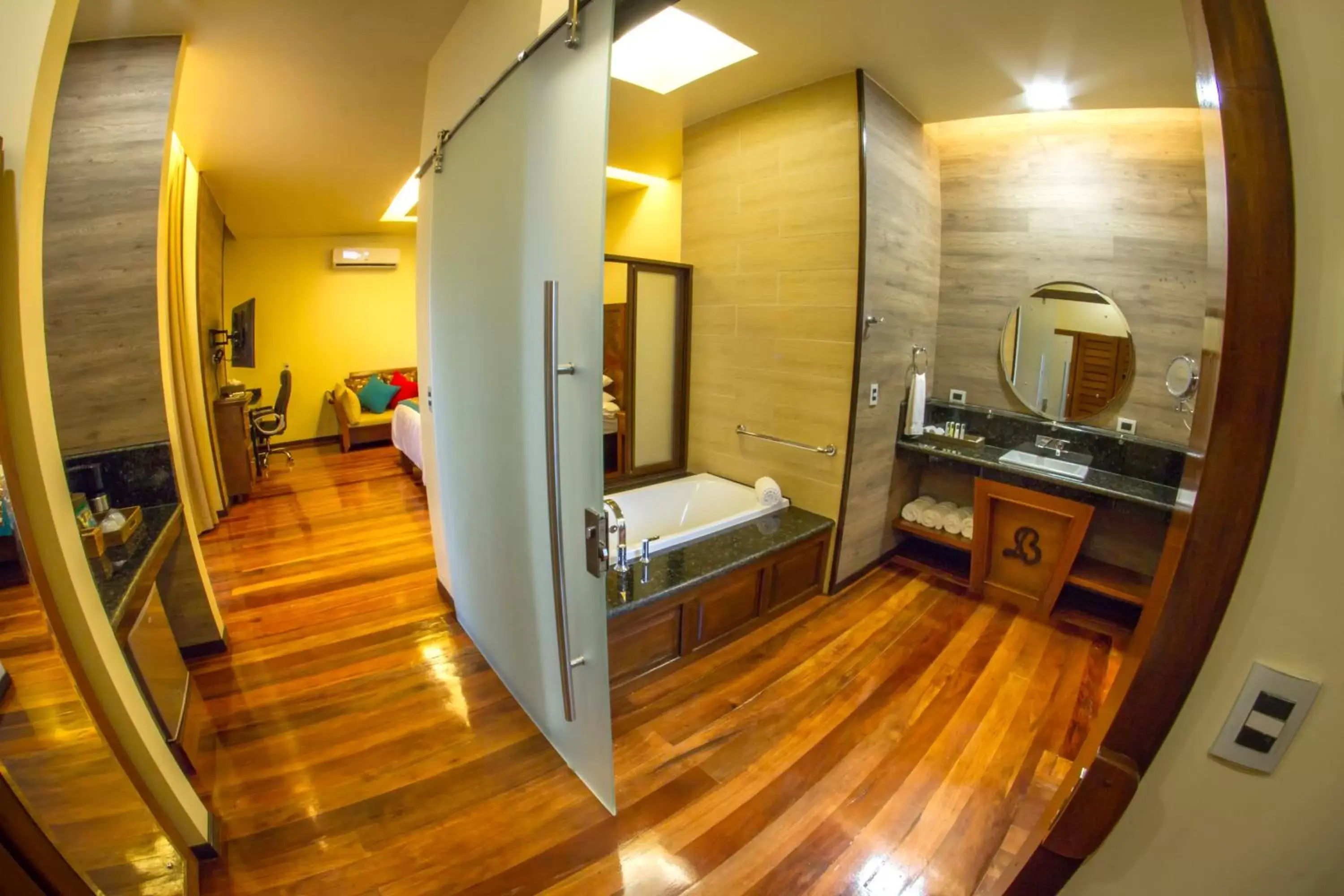 Bathroom, Kitchen/Kitchenette in Baldi Hot Springs Hotel & Spa