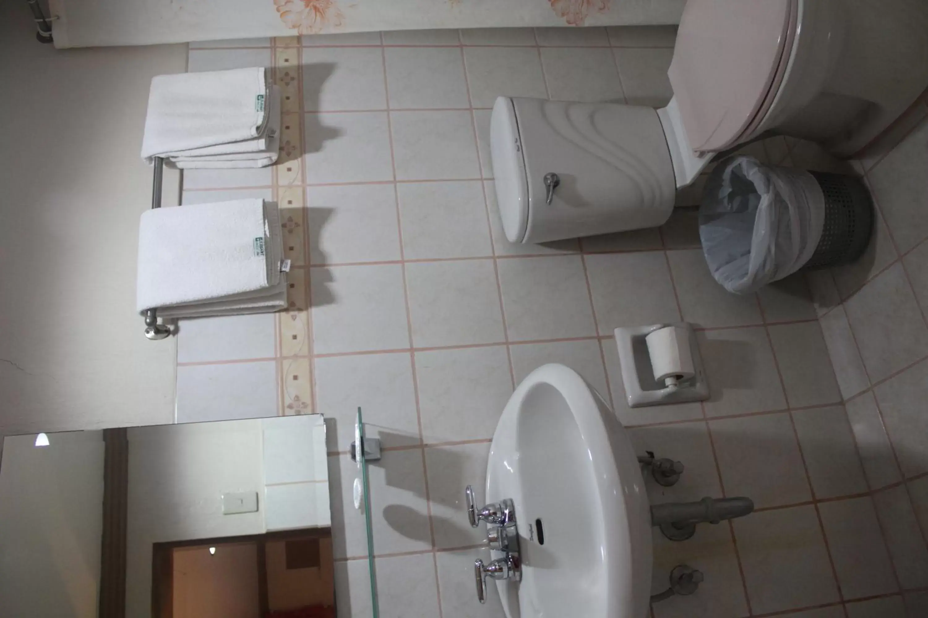 Bathroom in Elegant Circle Inn