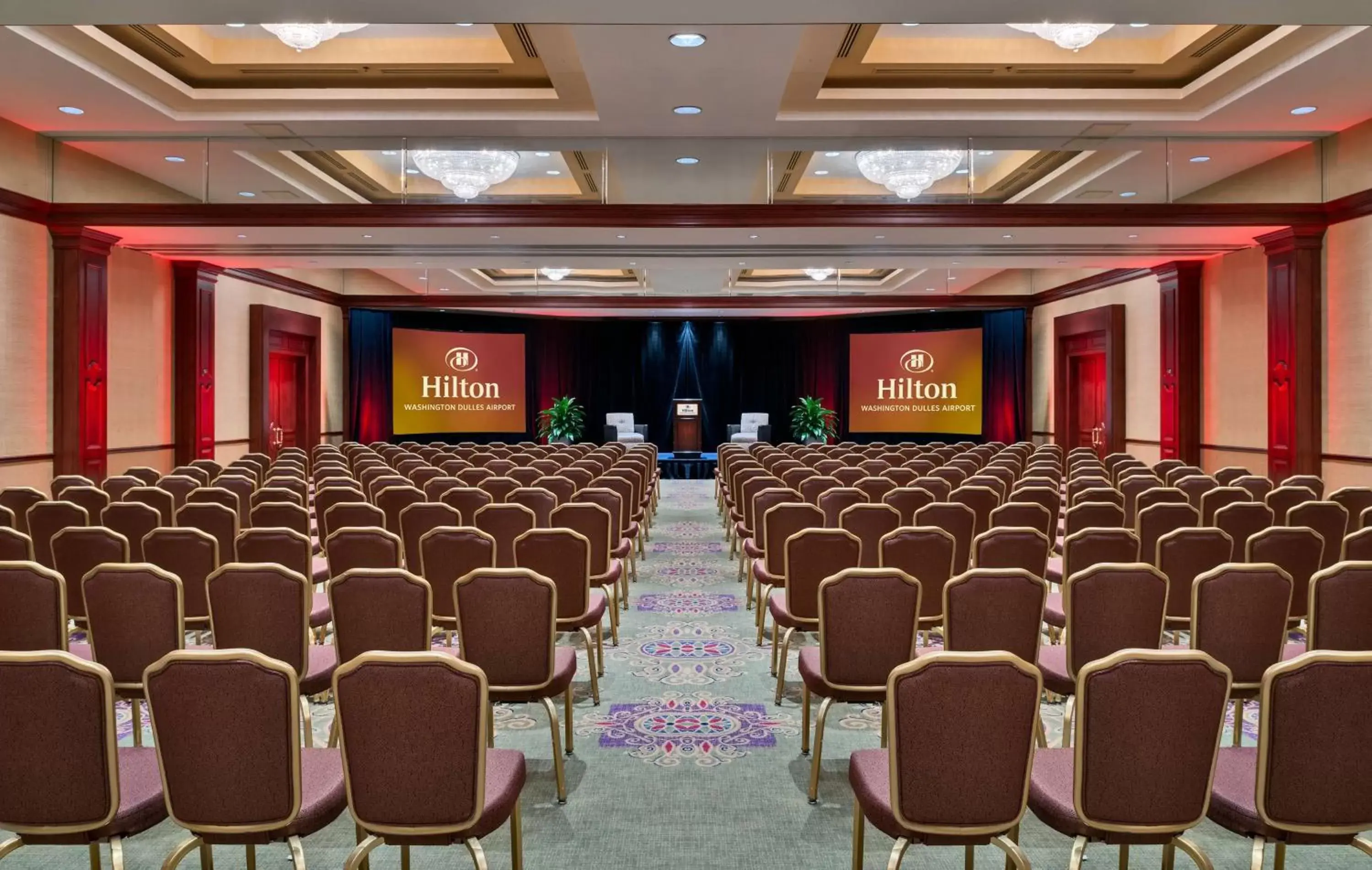 Meeting/conference room in Hilton Washington Dulles Airport