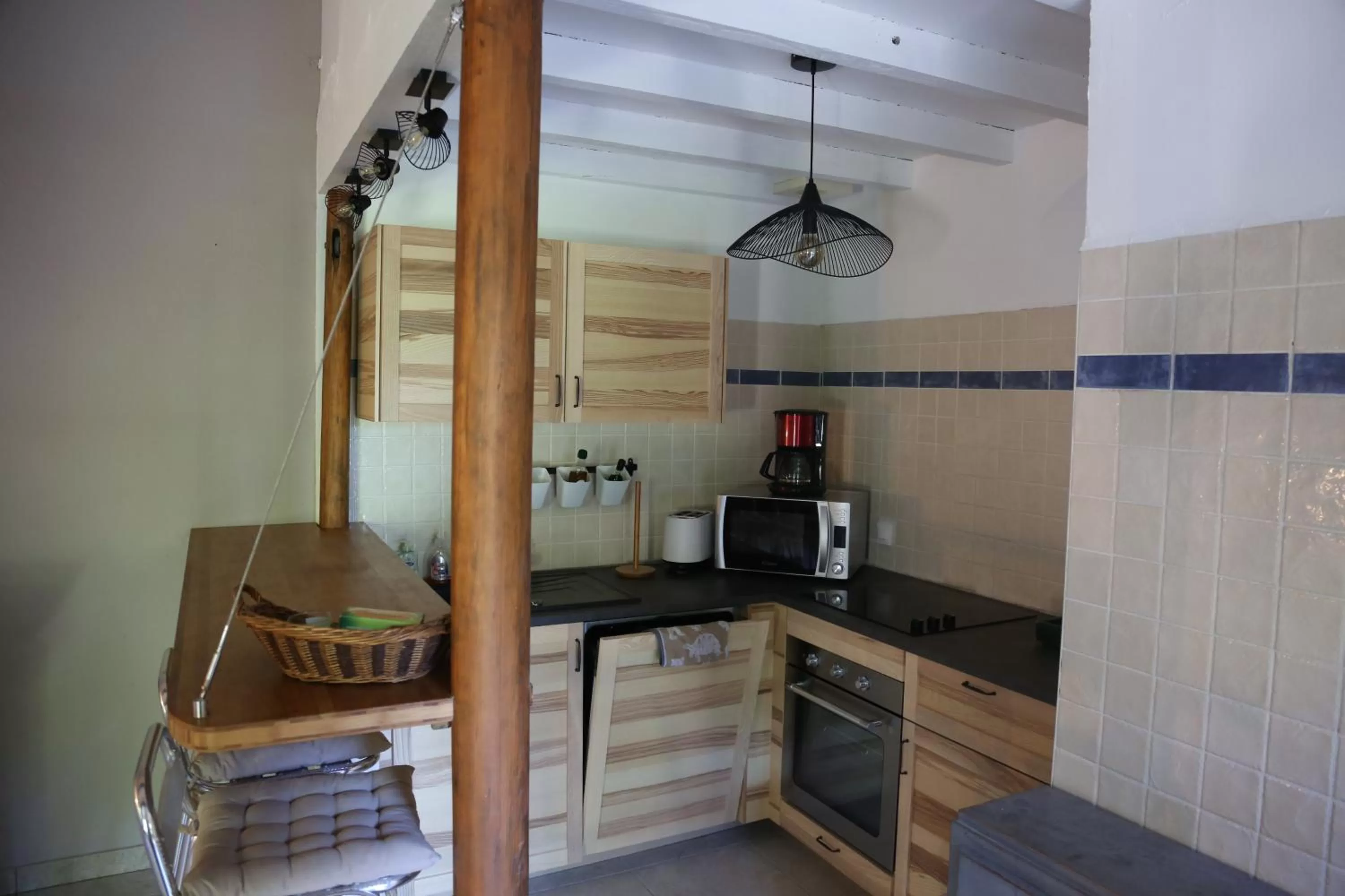 Coffee/tea facilities, Kitchen/Kitchenette in Le Pavillon Vert - B&B