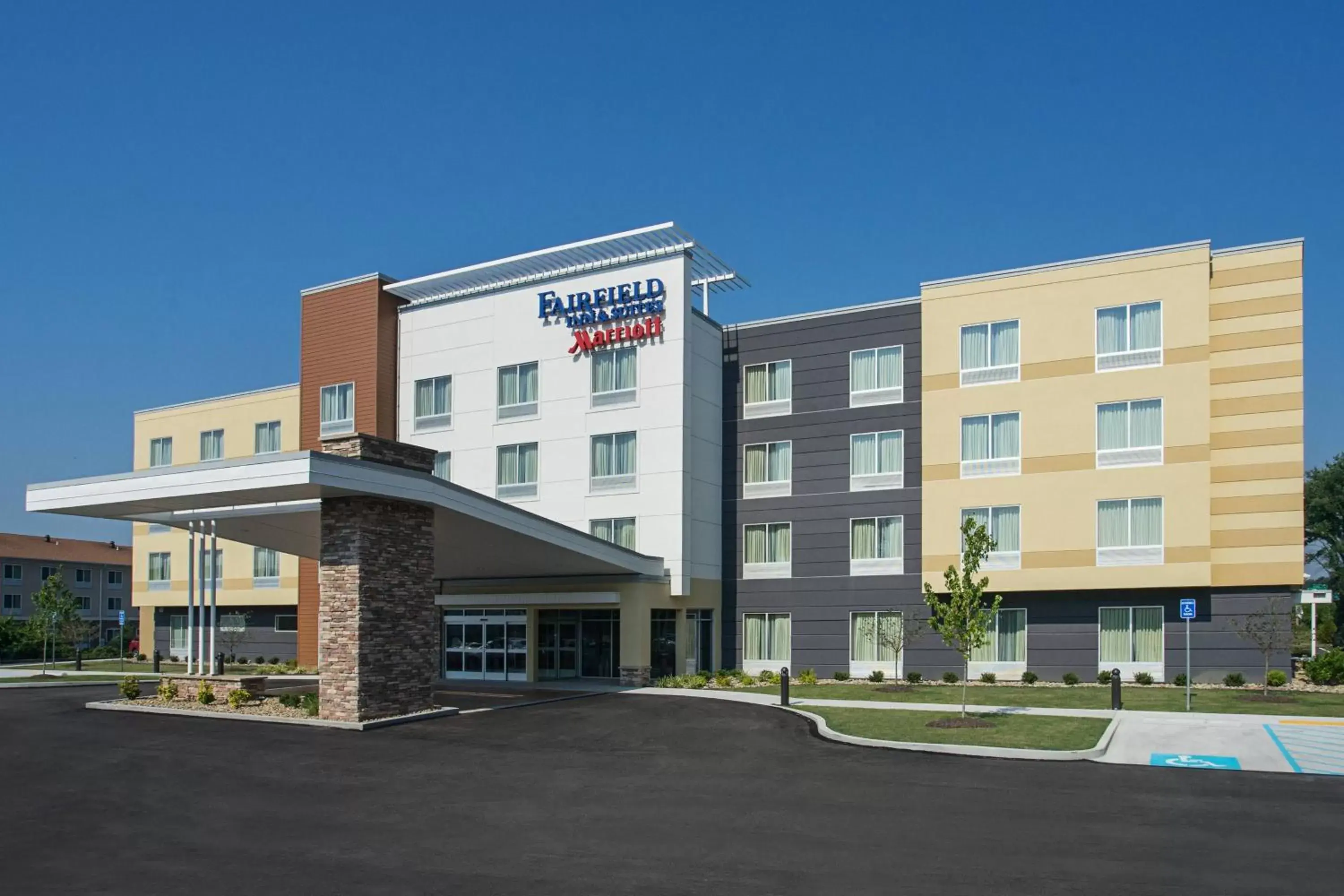 Property Building in Fairfield Inn & Suites by Marriott Belle Vernon