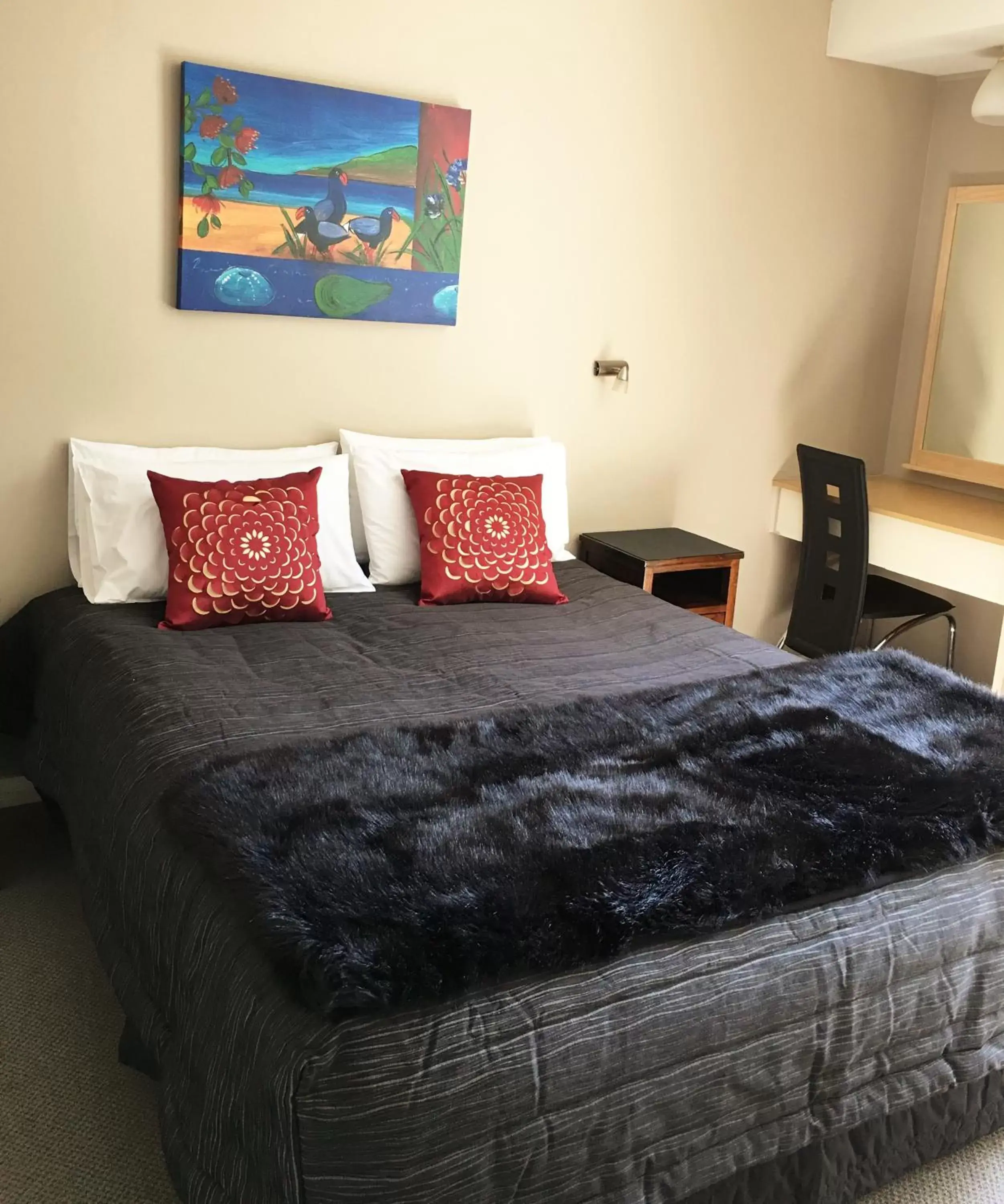 Two-Bedroom Apartment - single occupancy in Diplomat Motel