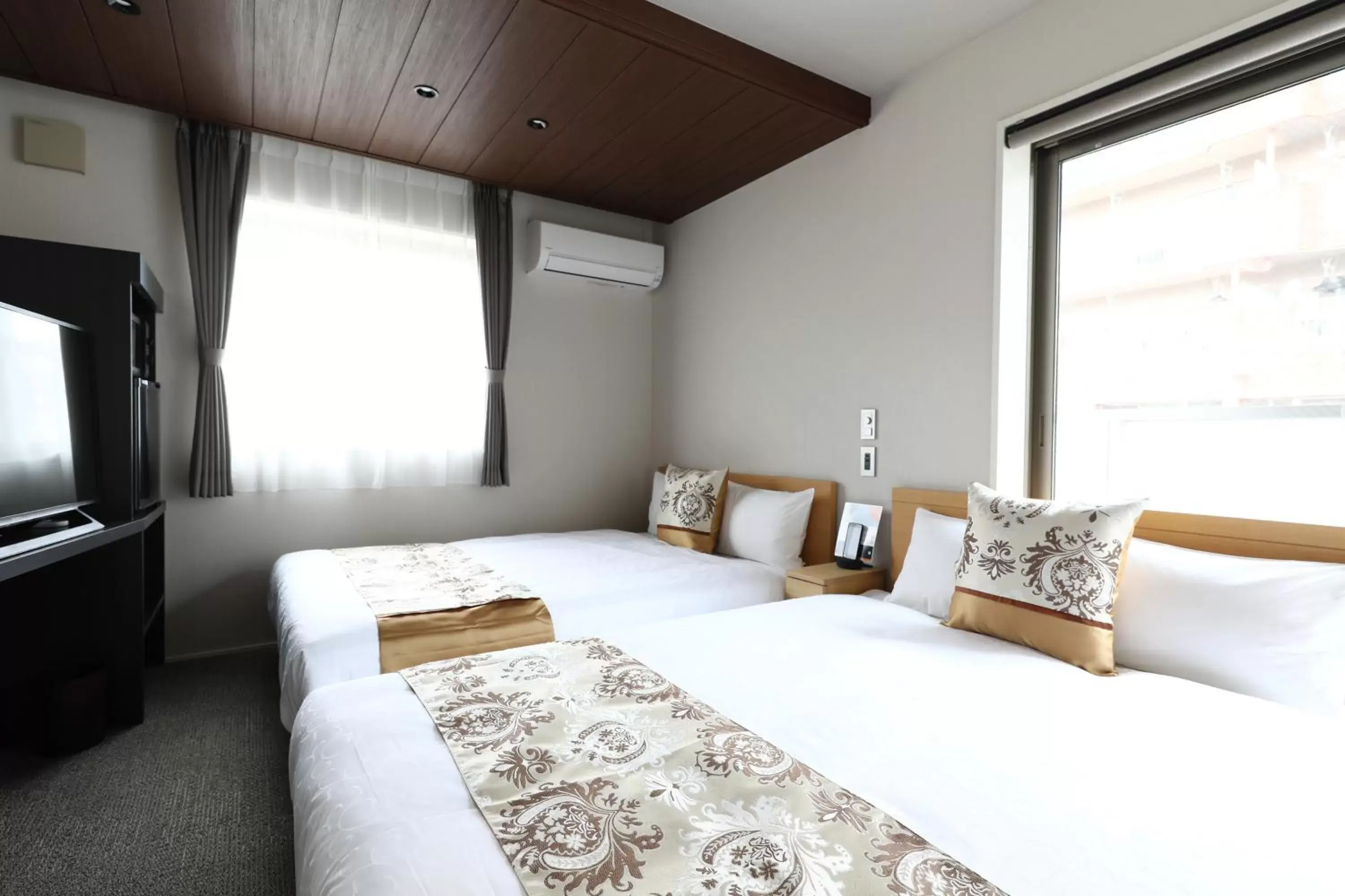 Photo of the whole room, Bed in GRAND BASE Hakata City