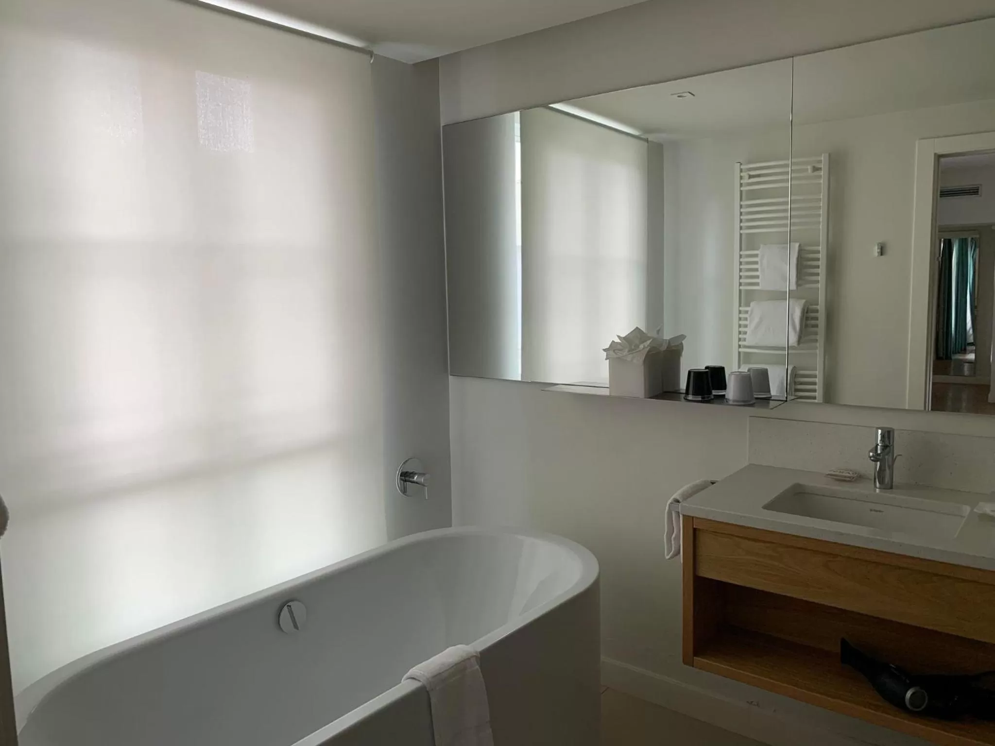 Bathroom in Hôtel de Cavoye