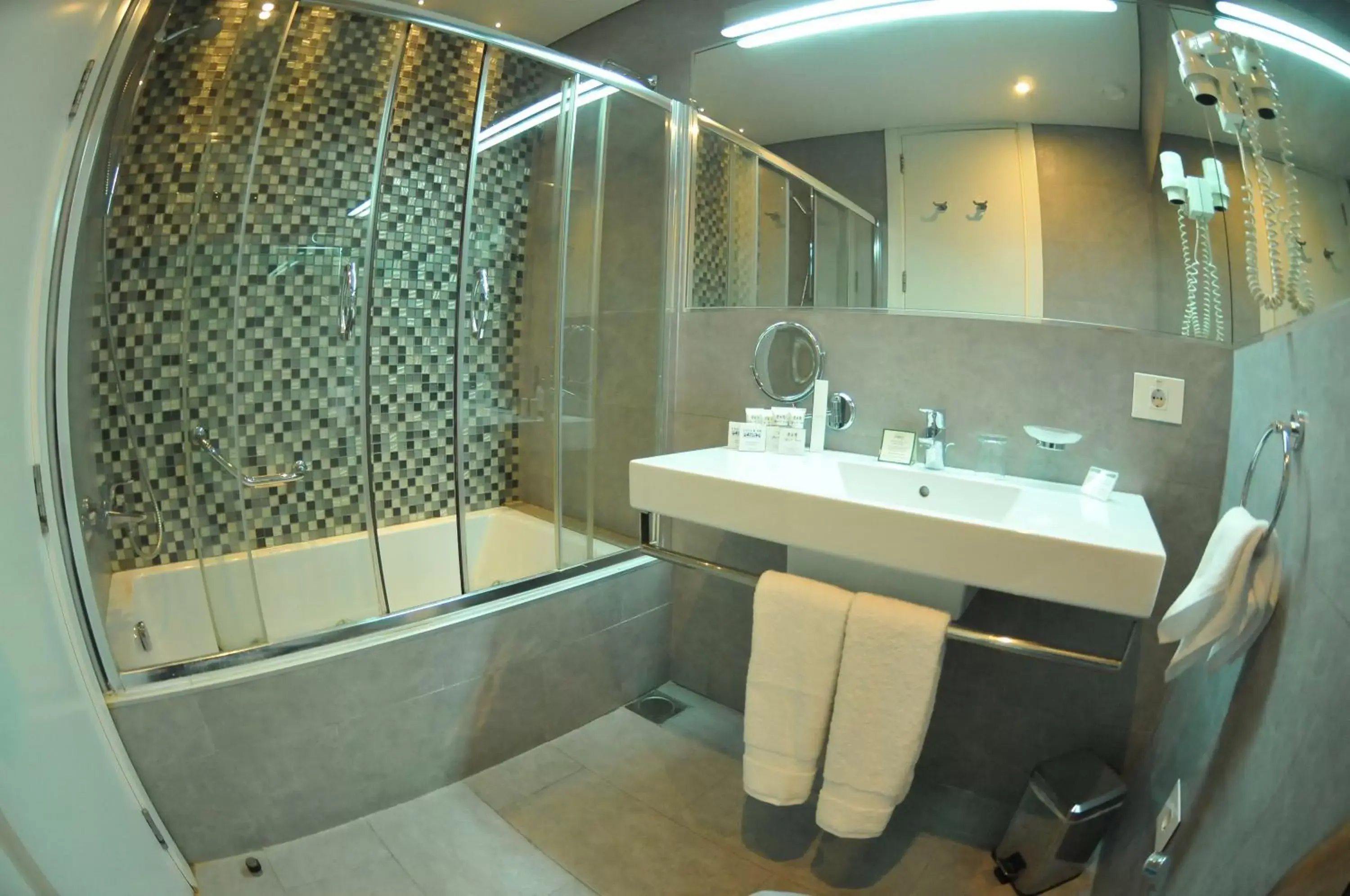 Bathroom in Casa D'or Hotel