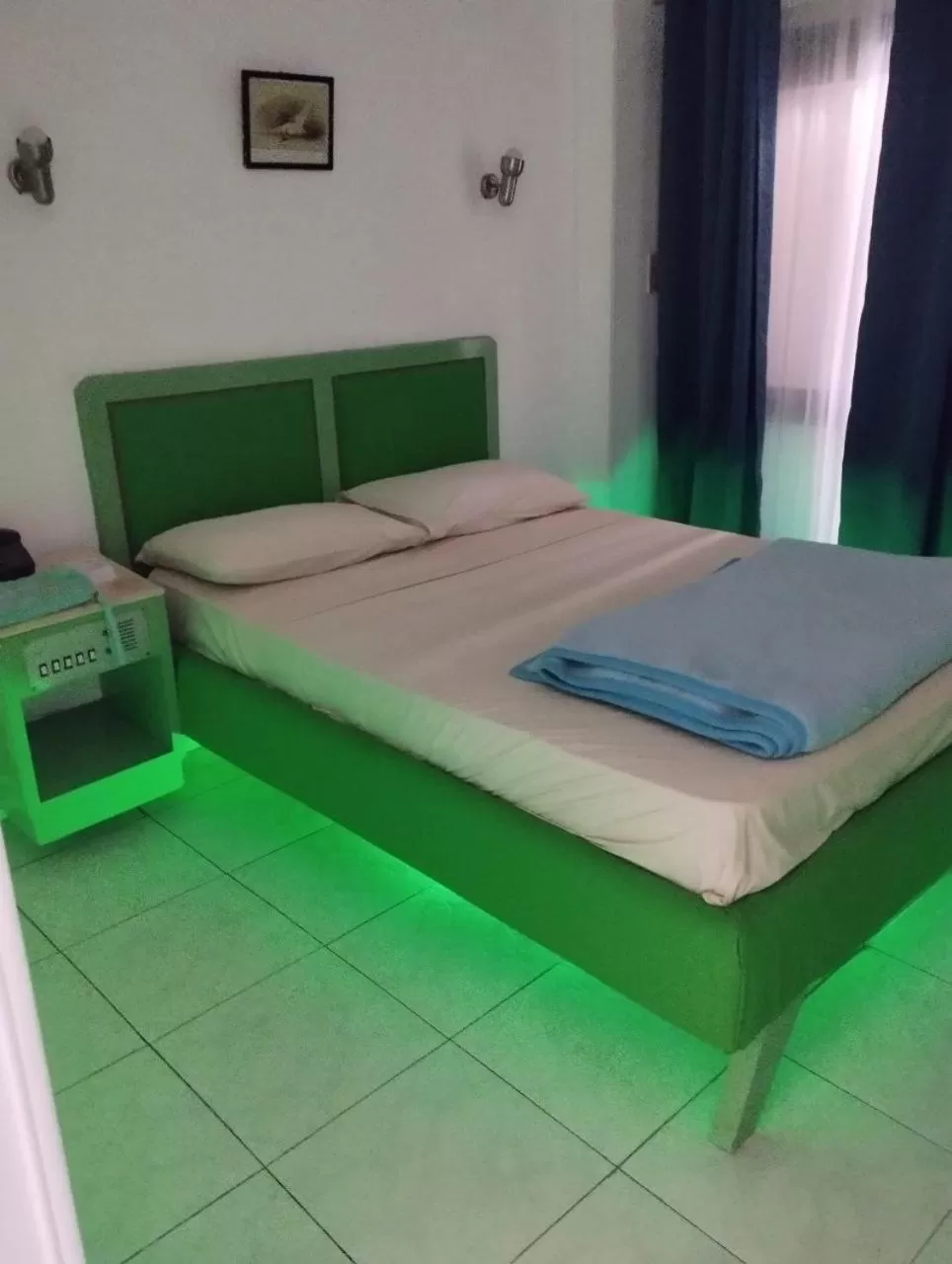 Bed in Sea View Hotel