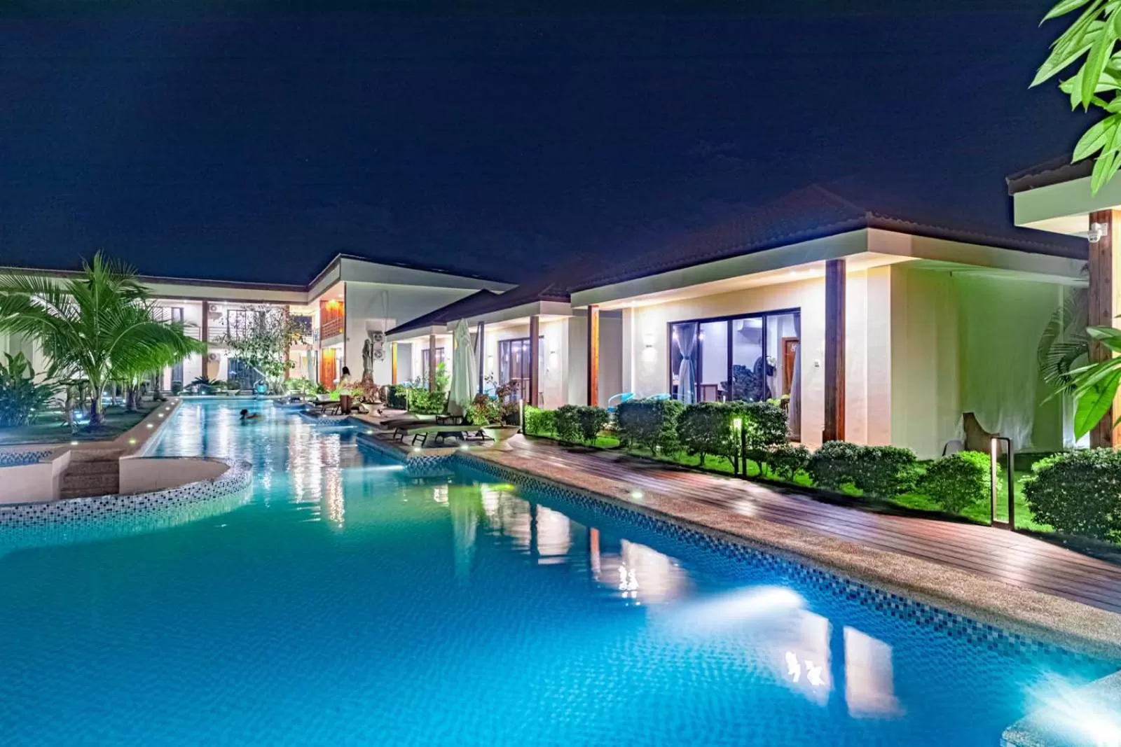 Swimming pool in Amphitrite Resort