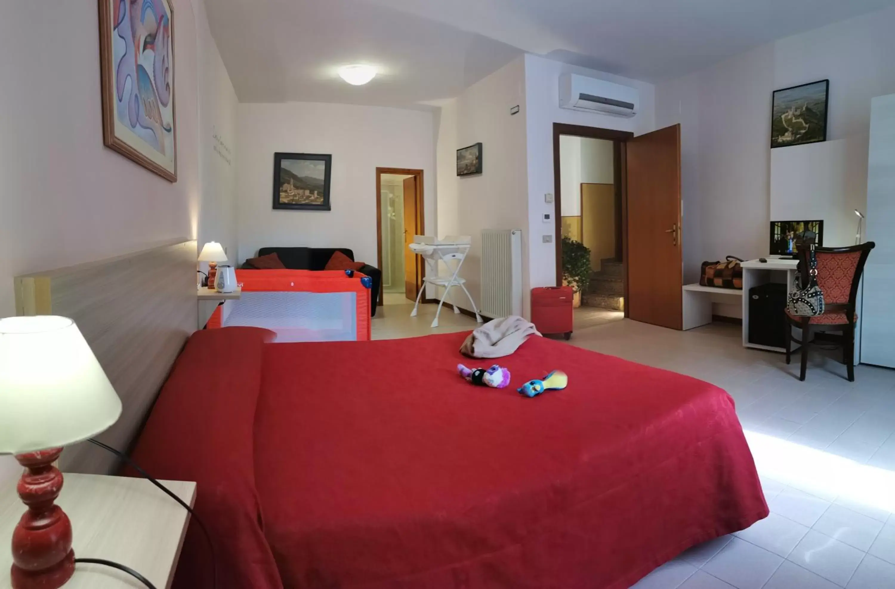 Bedroom in Hotel San Rufino