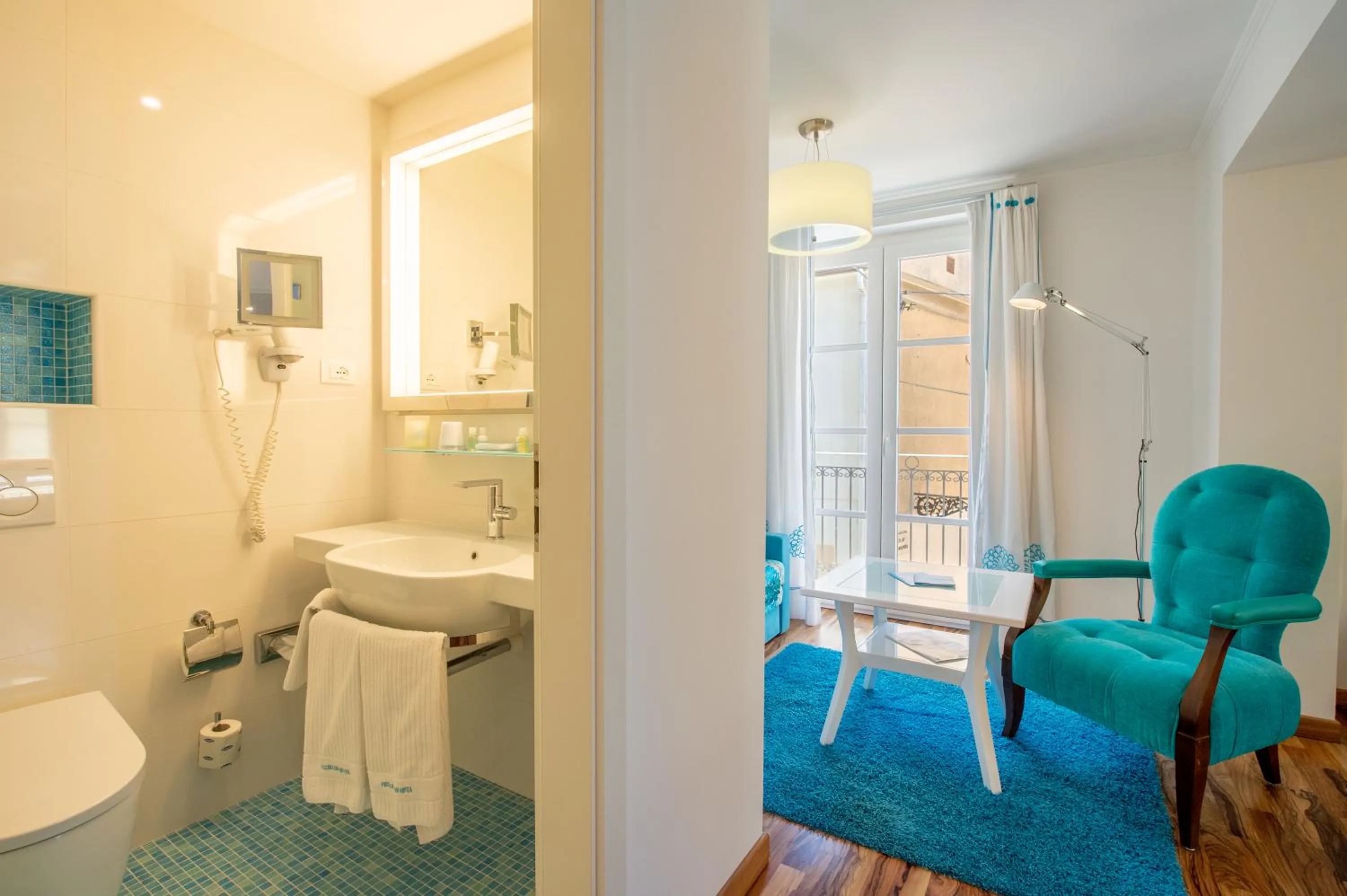 Bathroom in Piccolo Grand Hotel