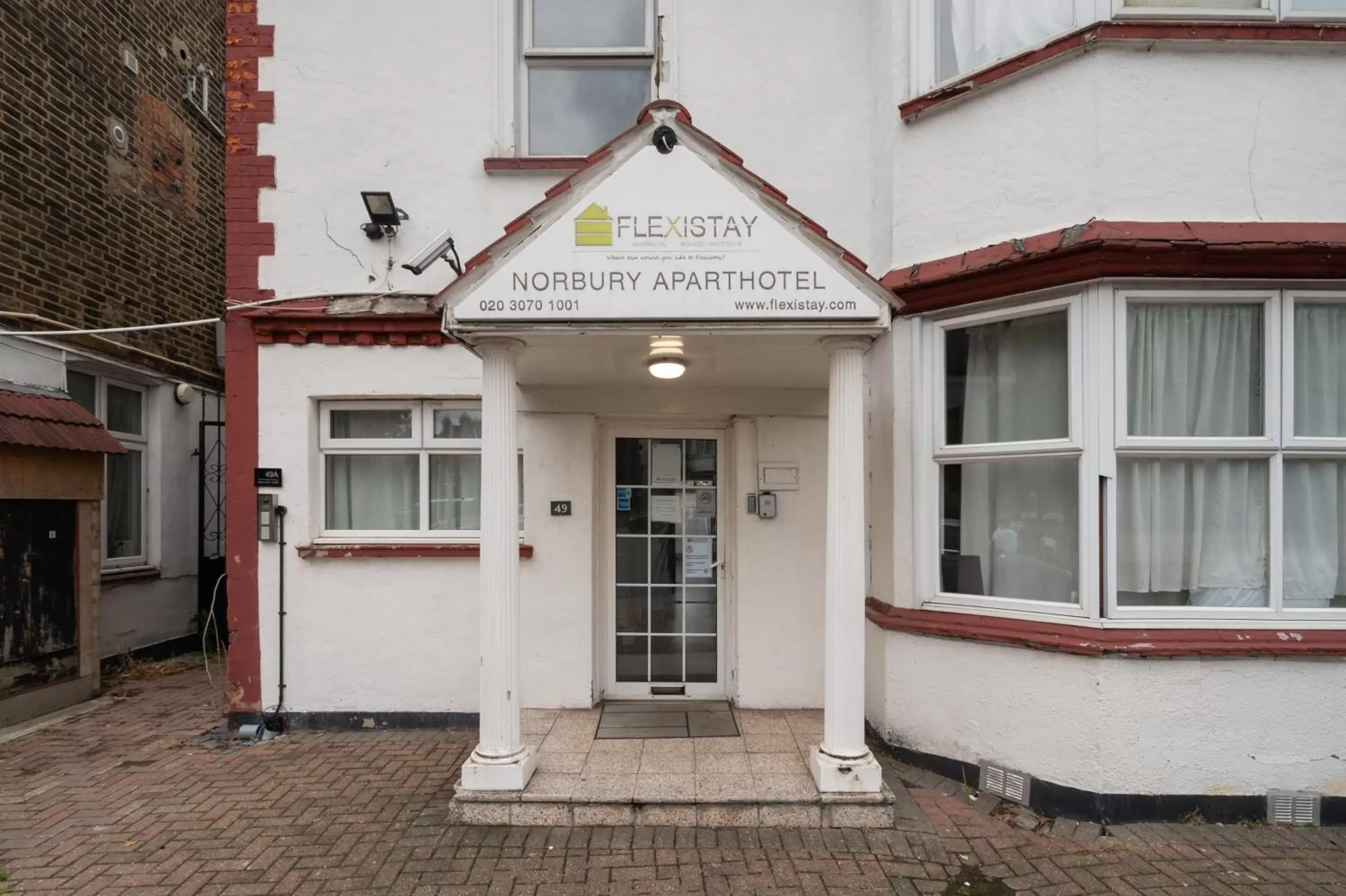 Property building in Flexistay Norbury Aparthotel