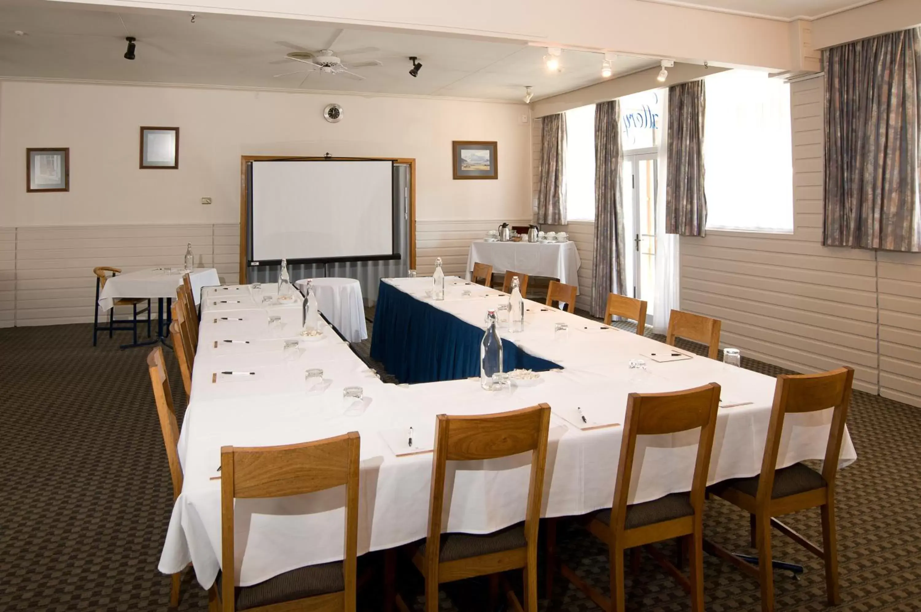 Meeting/conference room in Kingsgate Hotel Te Anau