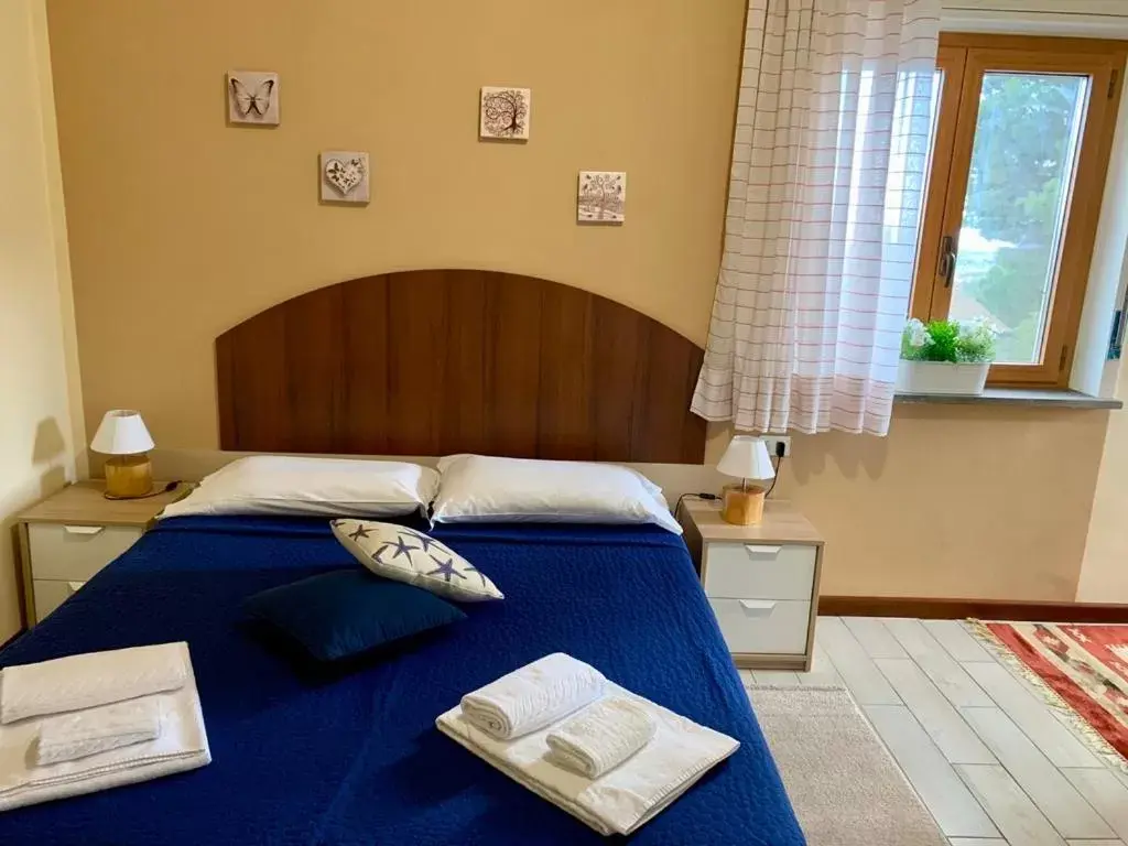 Photo of the whole room, Bed in b&b Casa di Antonio_Etna Vacanze