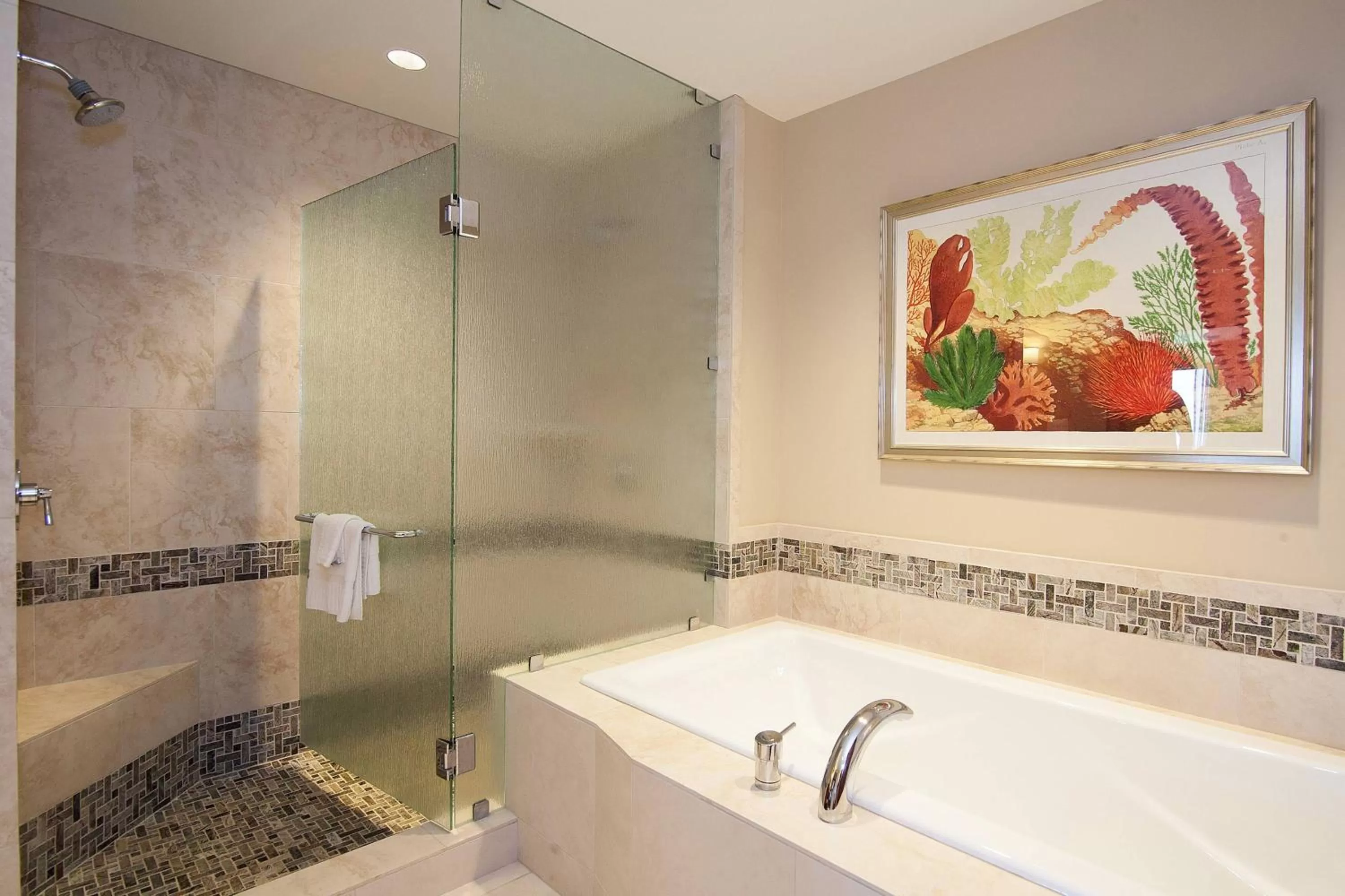 Bathroom in Koloa Landing Resort at Po'ipu, Autograph Collection