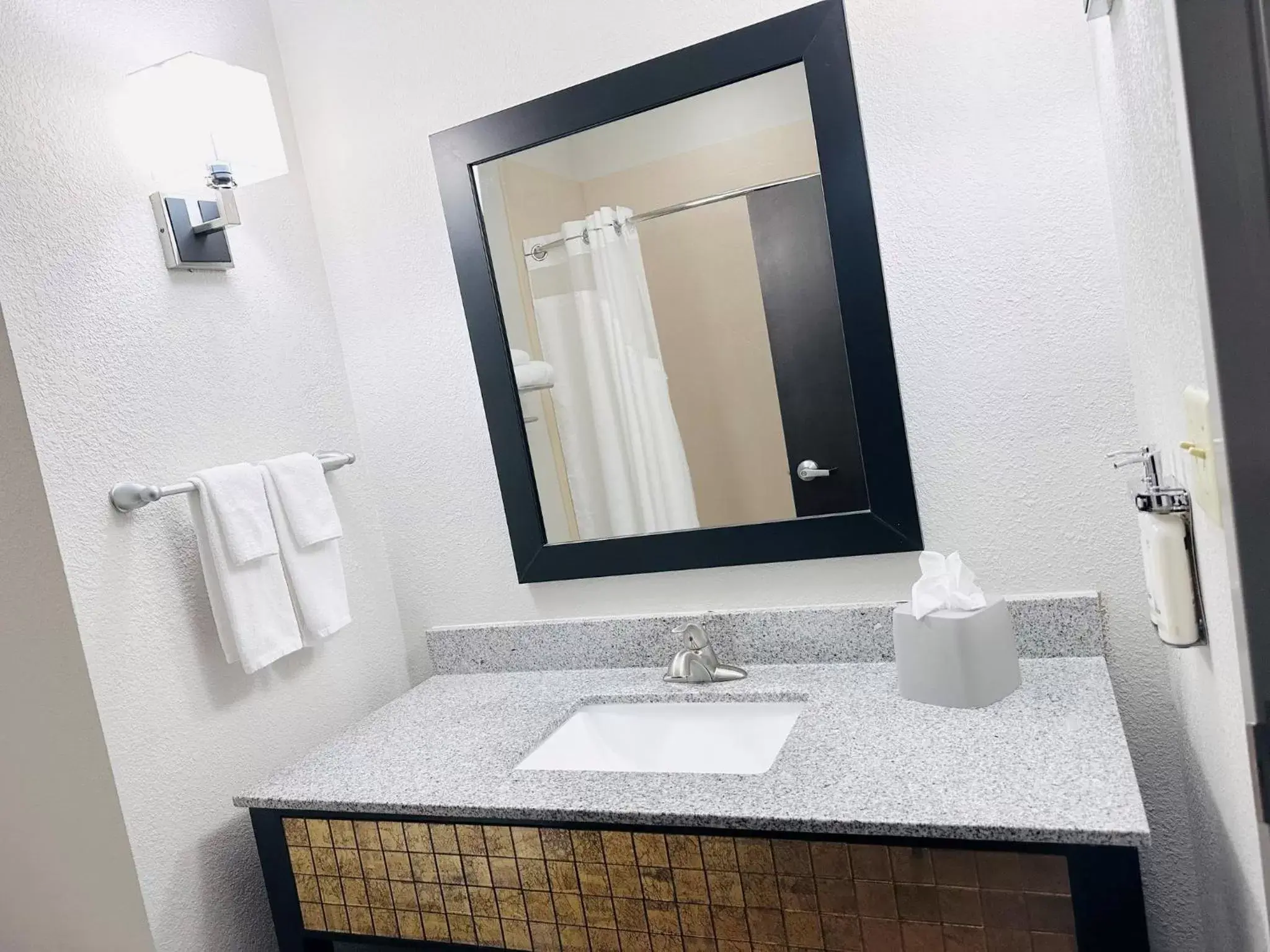 Bathroom in Holiday Inn Express & Suites Houston East - Baytown by IHG Bathroom in Holiday Inn Express & Suites Houston East - Baytown by IHG