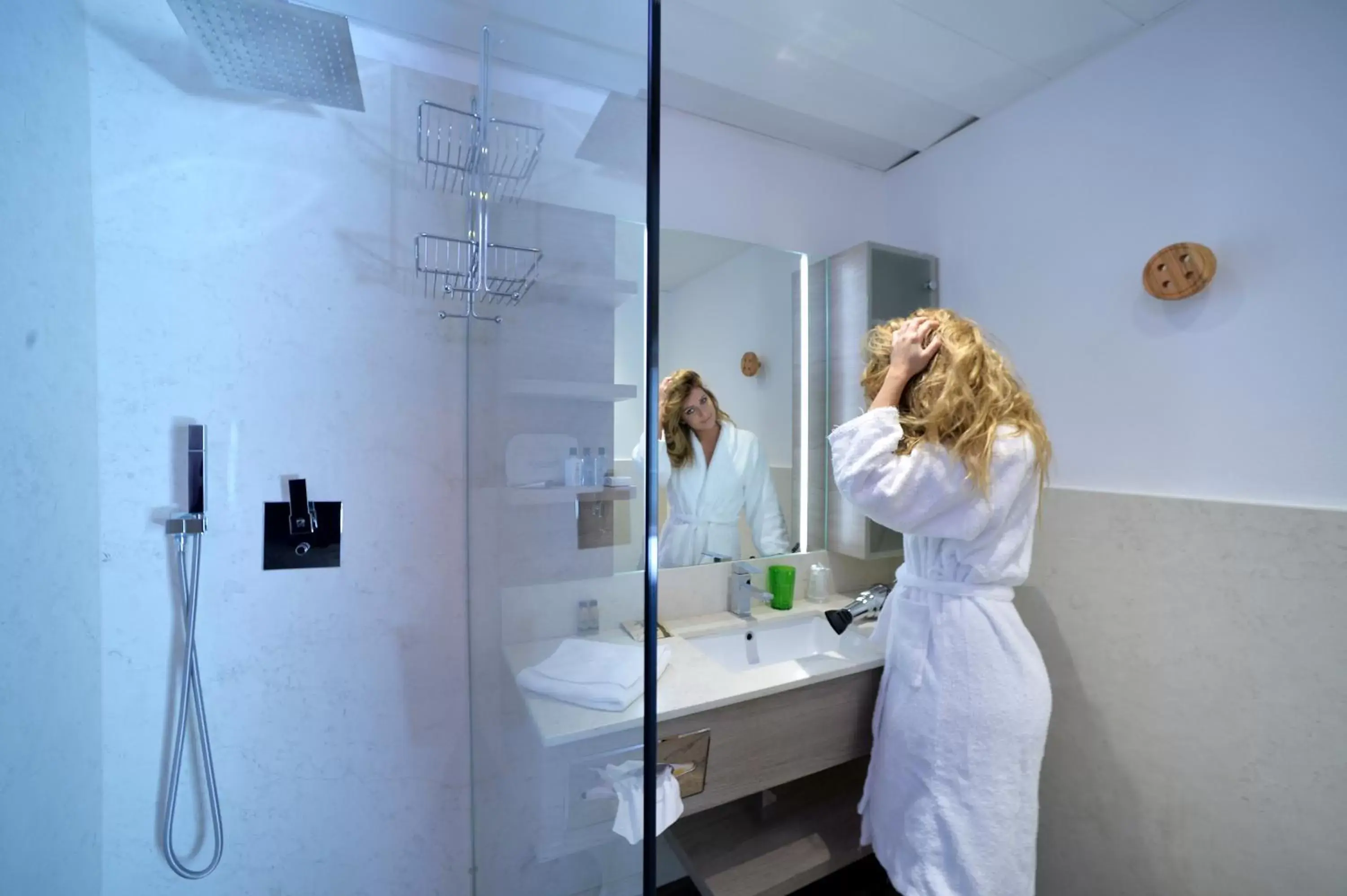 People, Bathroom in Aktivhotel Santalucia