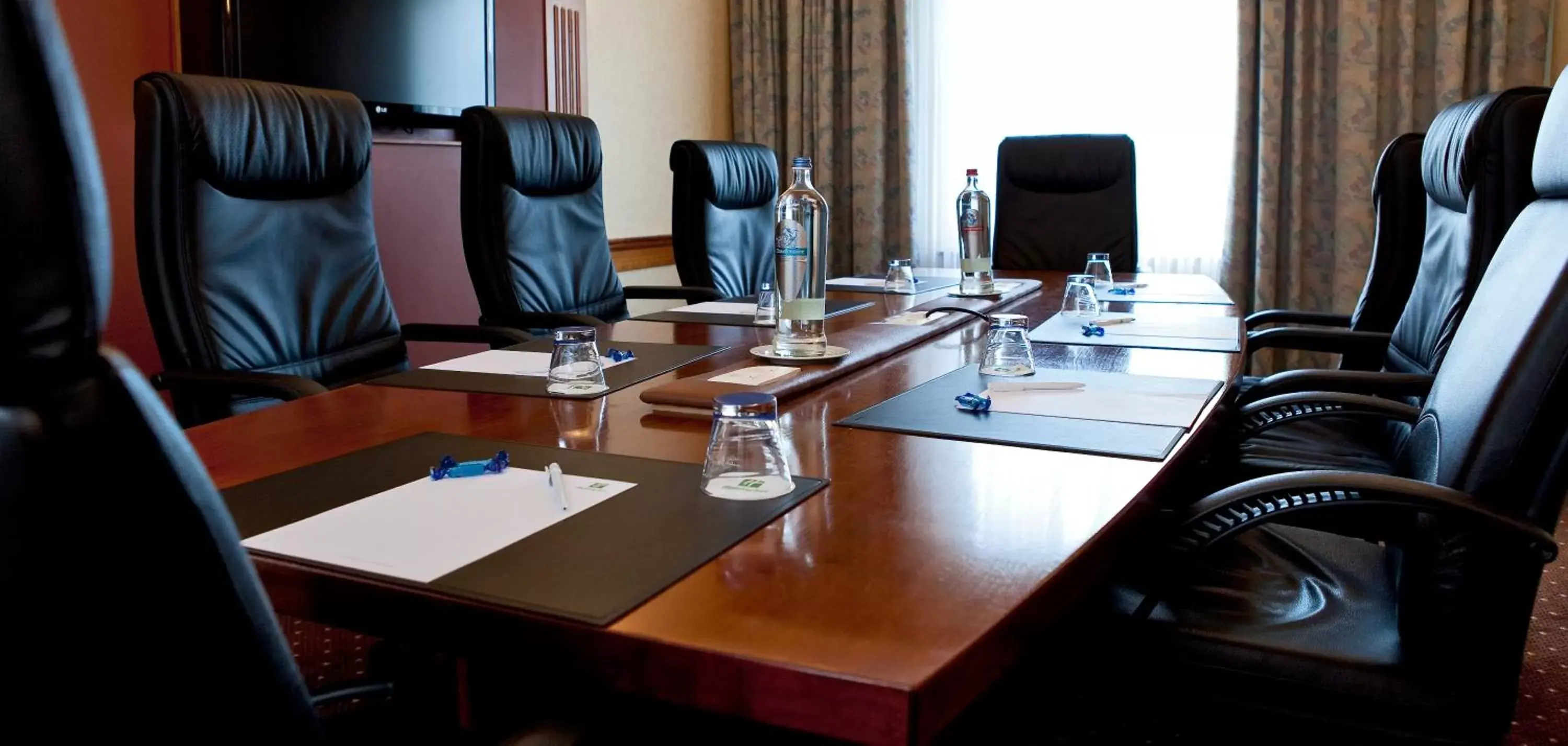 Meeting/conference room, Business Area/Conference Room in Holiday Inn Gent Expo, an IHG Hotel