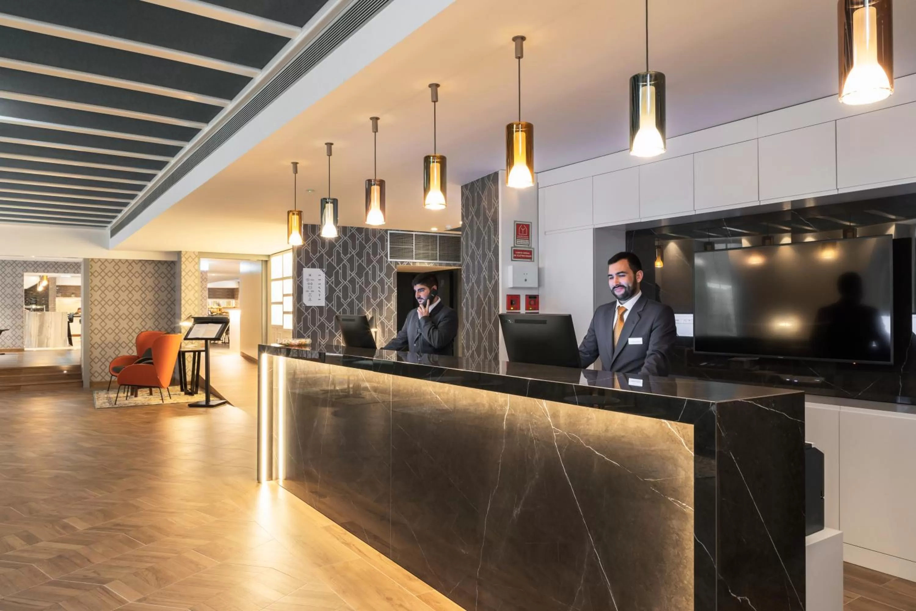 Lobby or reception in Catalonia Porto