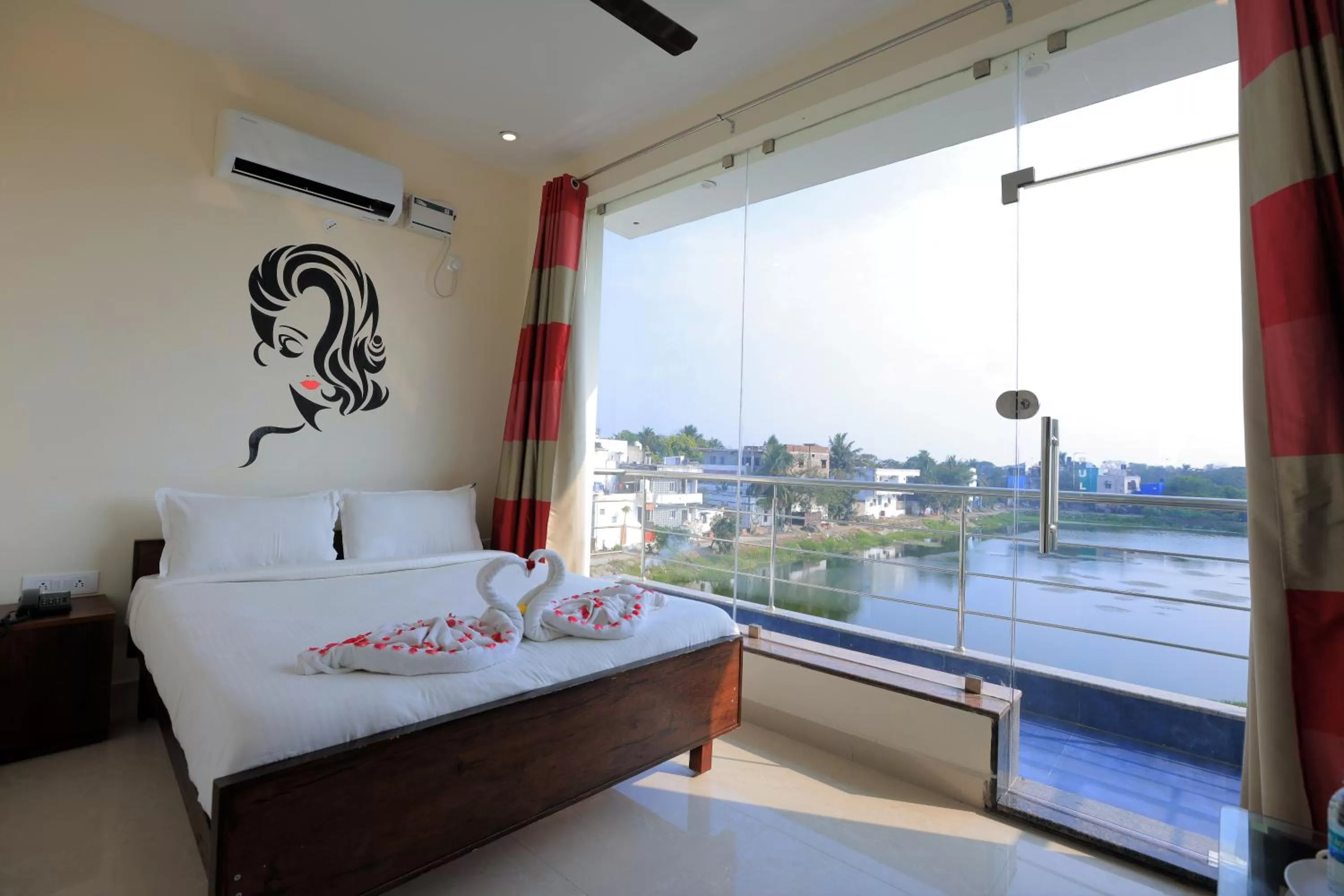 Natural landscape, Bed in Thiru Pavilion Retreat