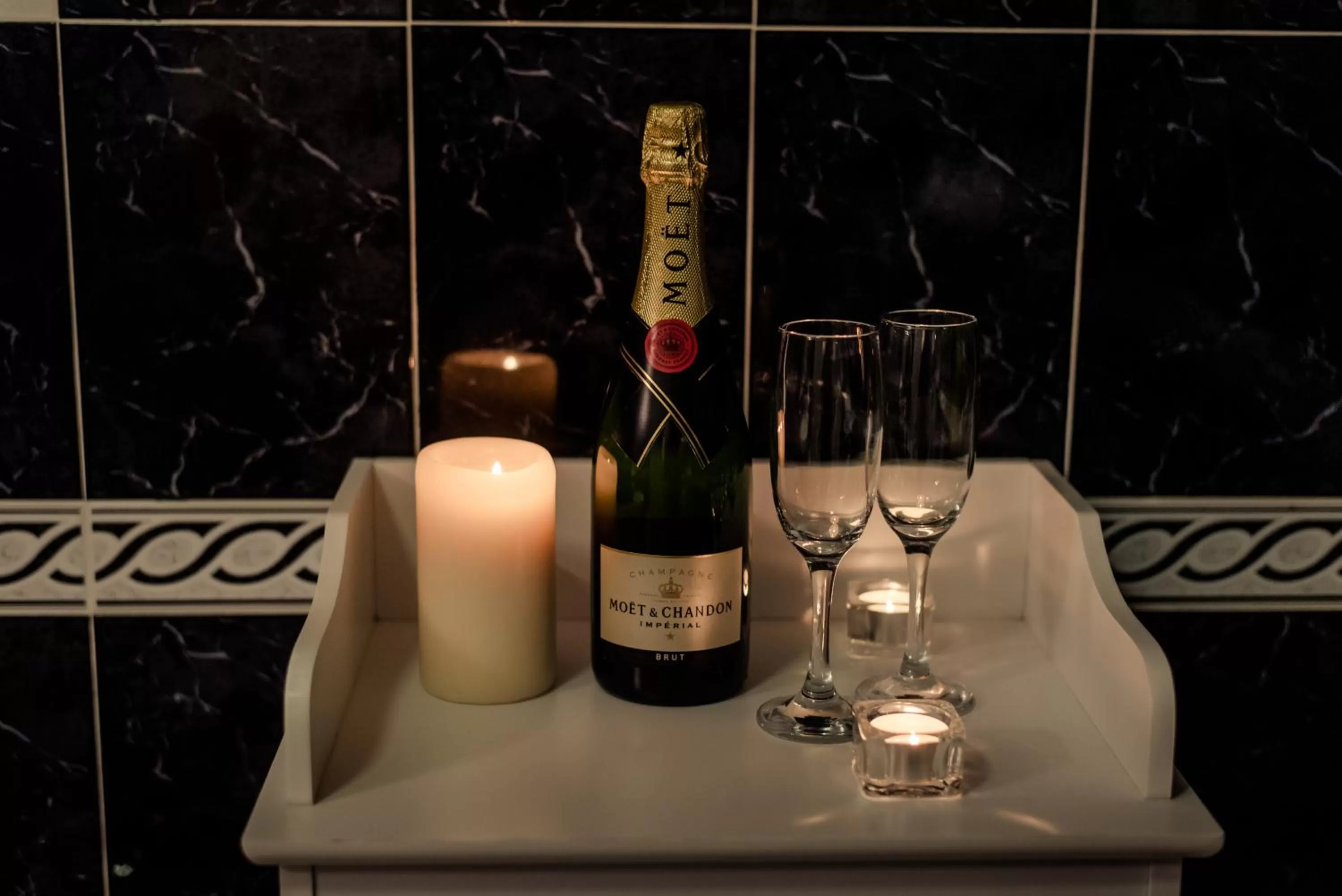 Twin Room in Woodford Dolmen Hotel Carlow