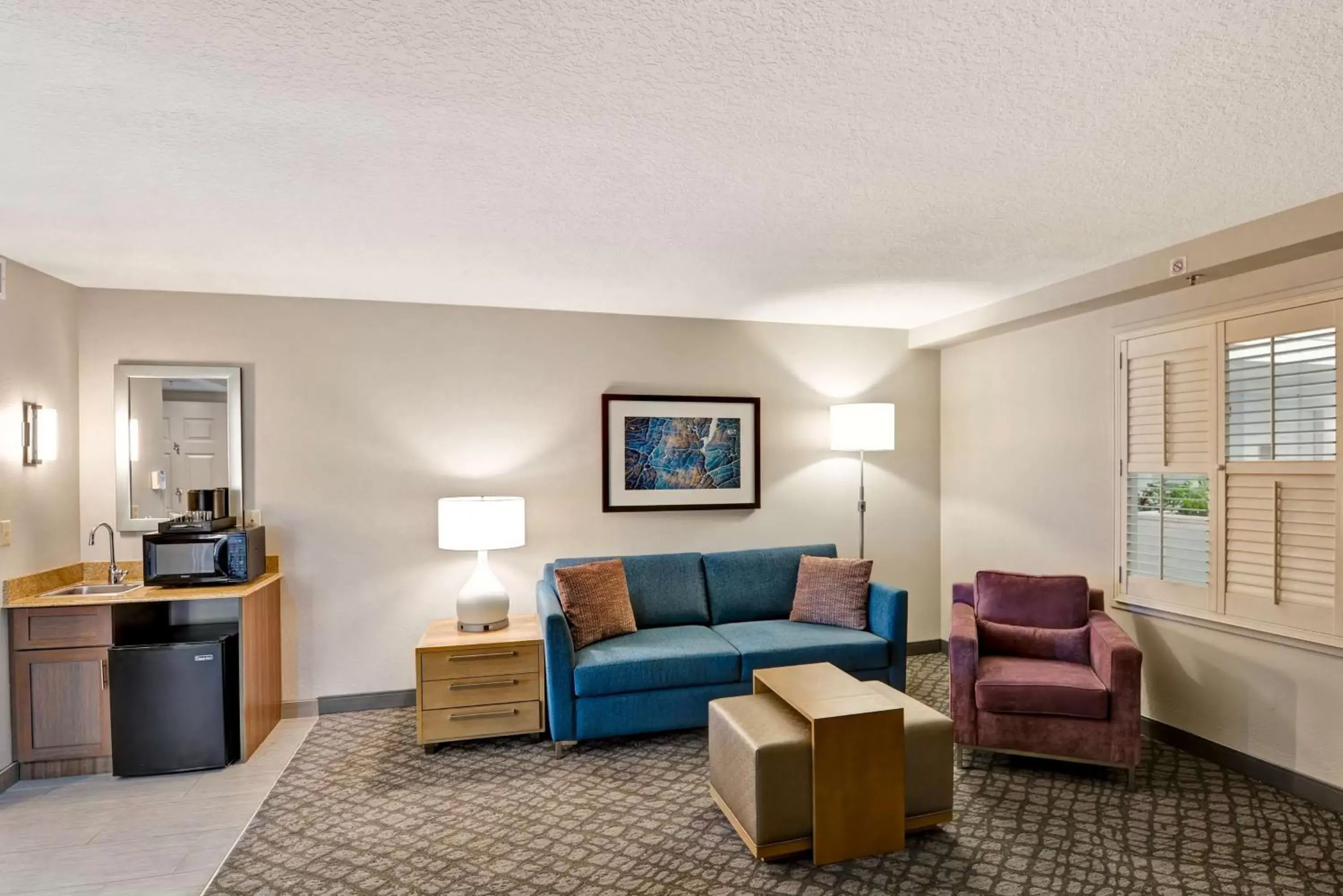 Living room, Seating Area in Embassy Suites by Hilton Orlando Downtown