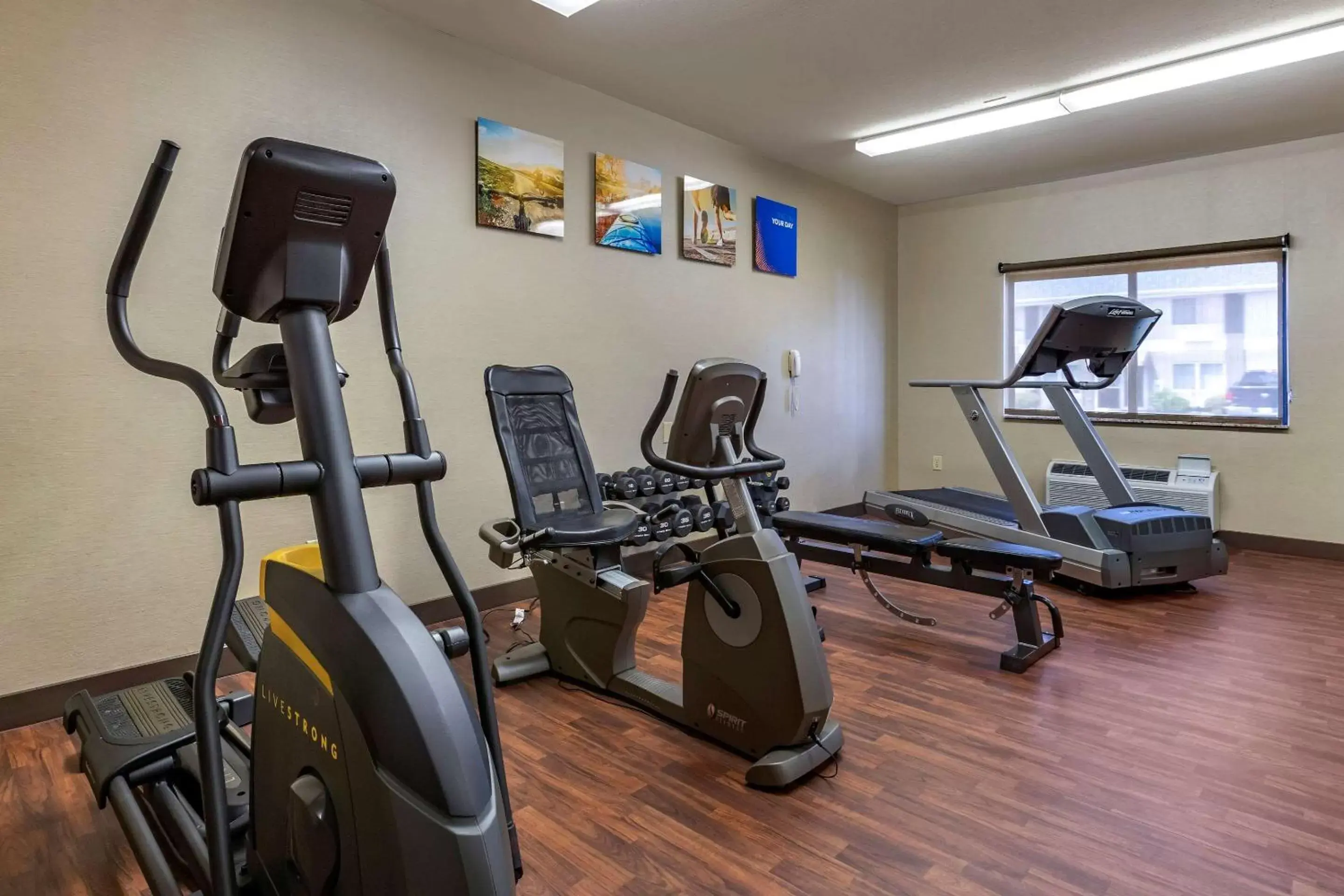 Activities, Fitness Center/Facilities in Comfort Inn Moline - Quad Cities