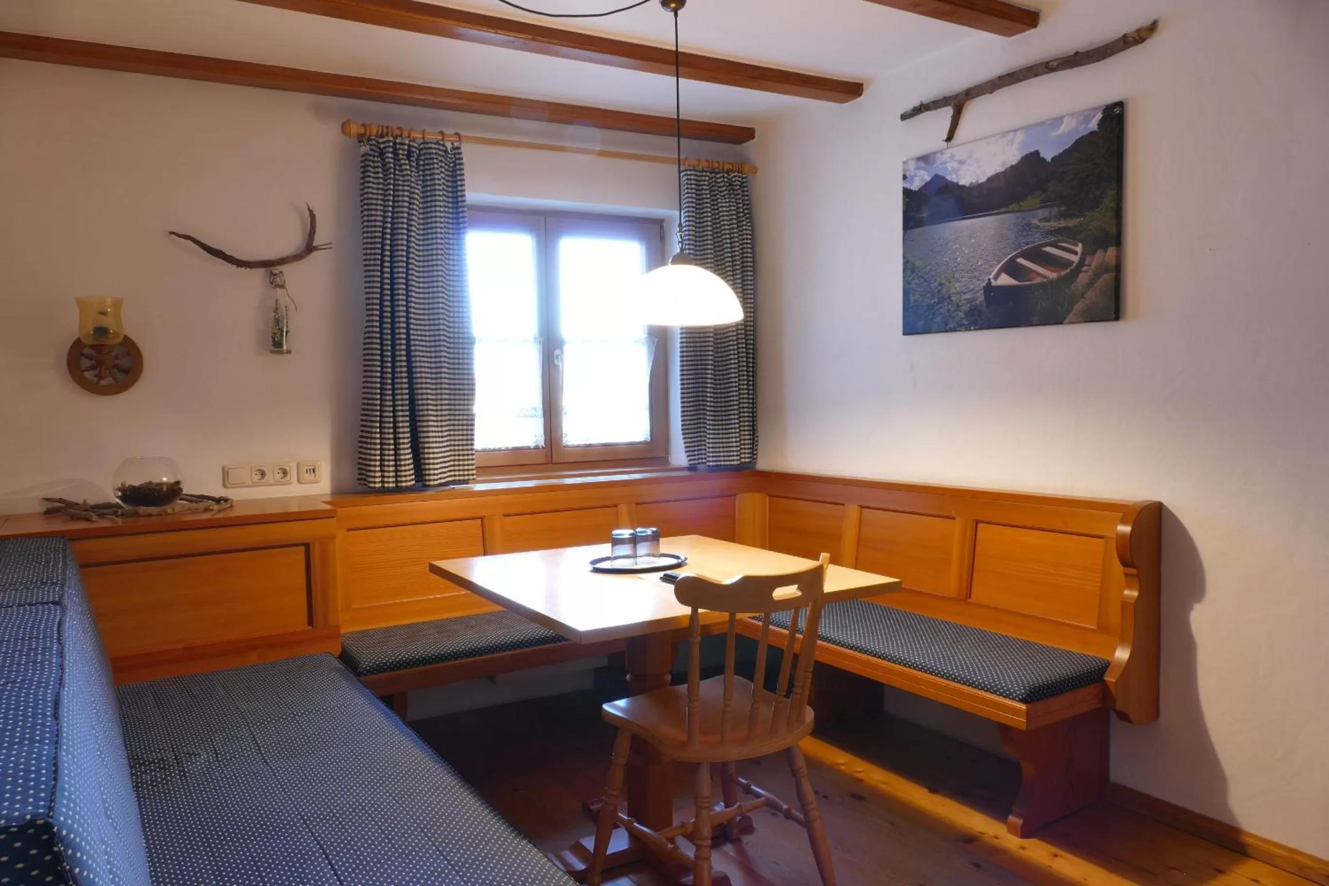 Photo of the whole room in Altstadt-Hotel Zum Hechten