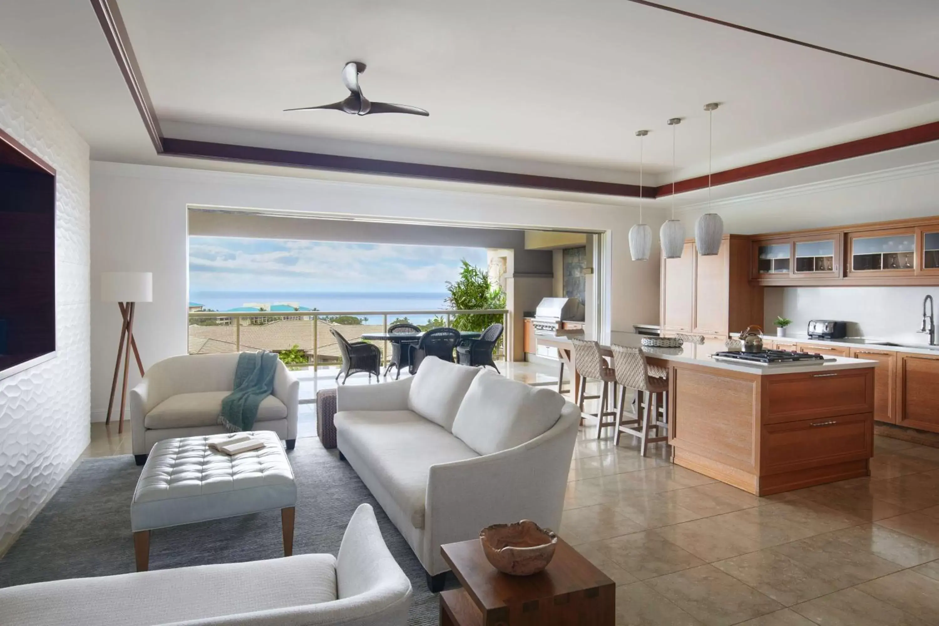 Kitchen or kitchenette in Grand Wailea Resort Hotel & Spa, A Waldorf Astoria Resort