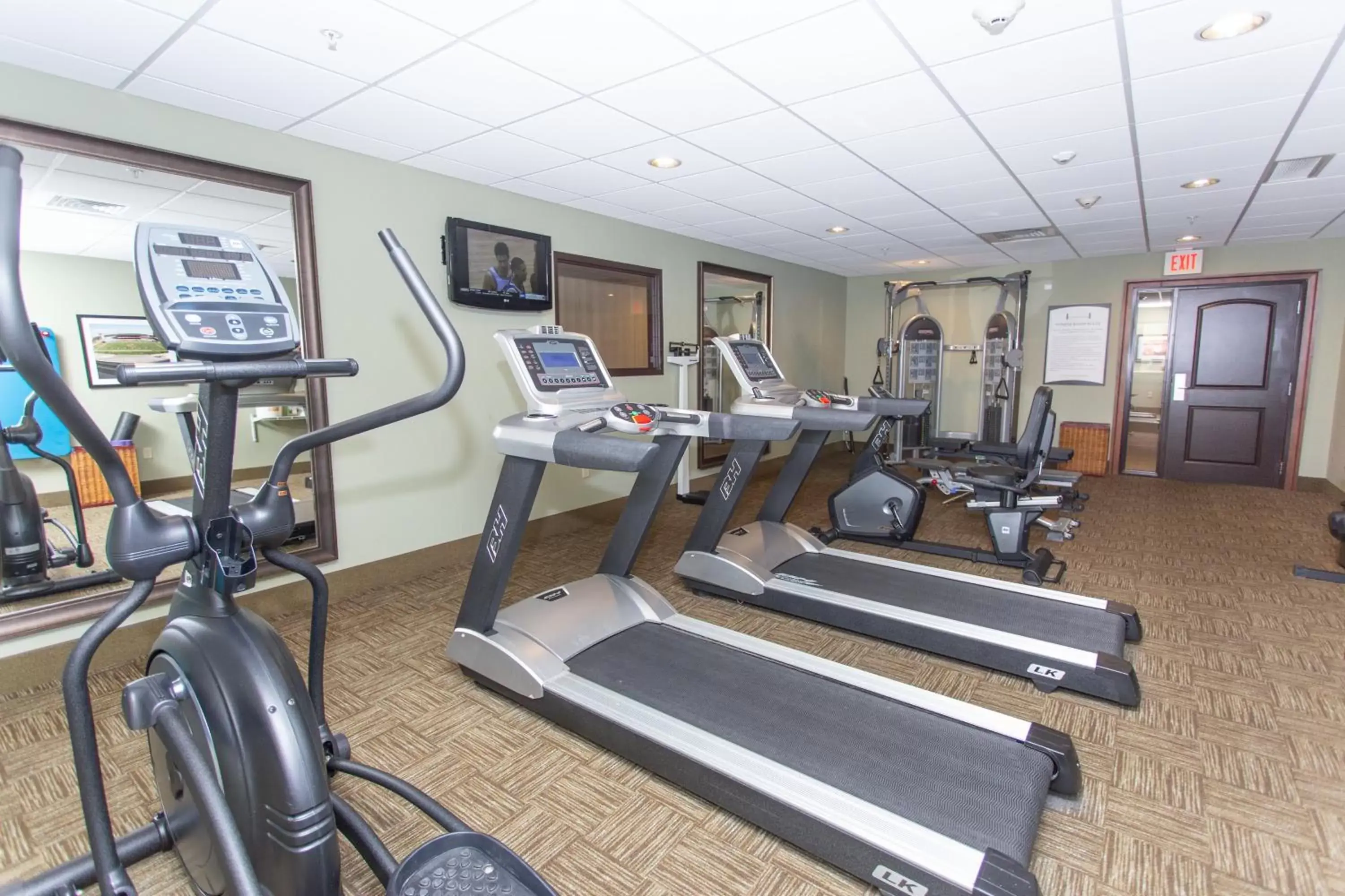 Fitness centre/facilities, Fitness Center/Facilities in Staybridge Suites Bowling Green, an IHG Hotel