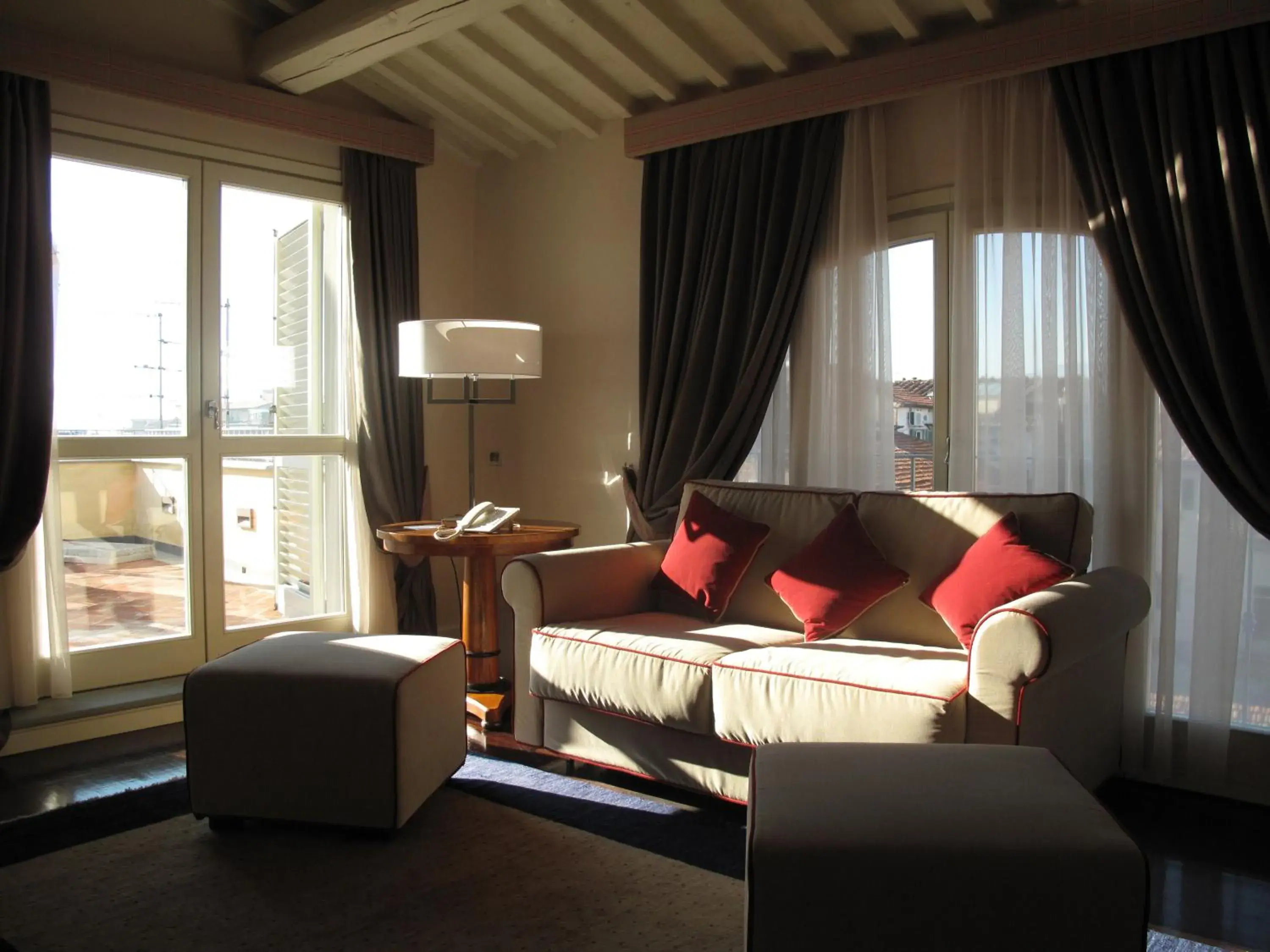 City view, Seating Area in Hotel Patria